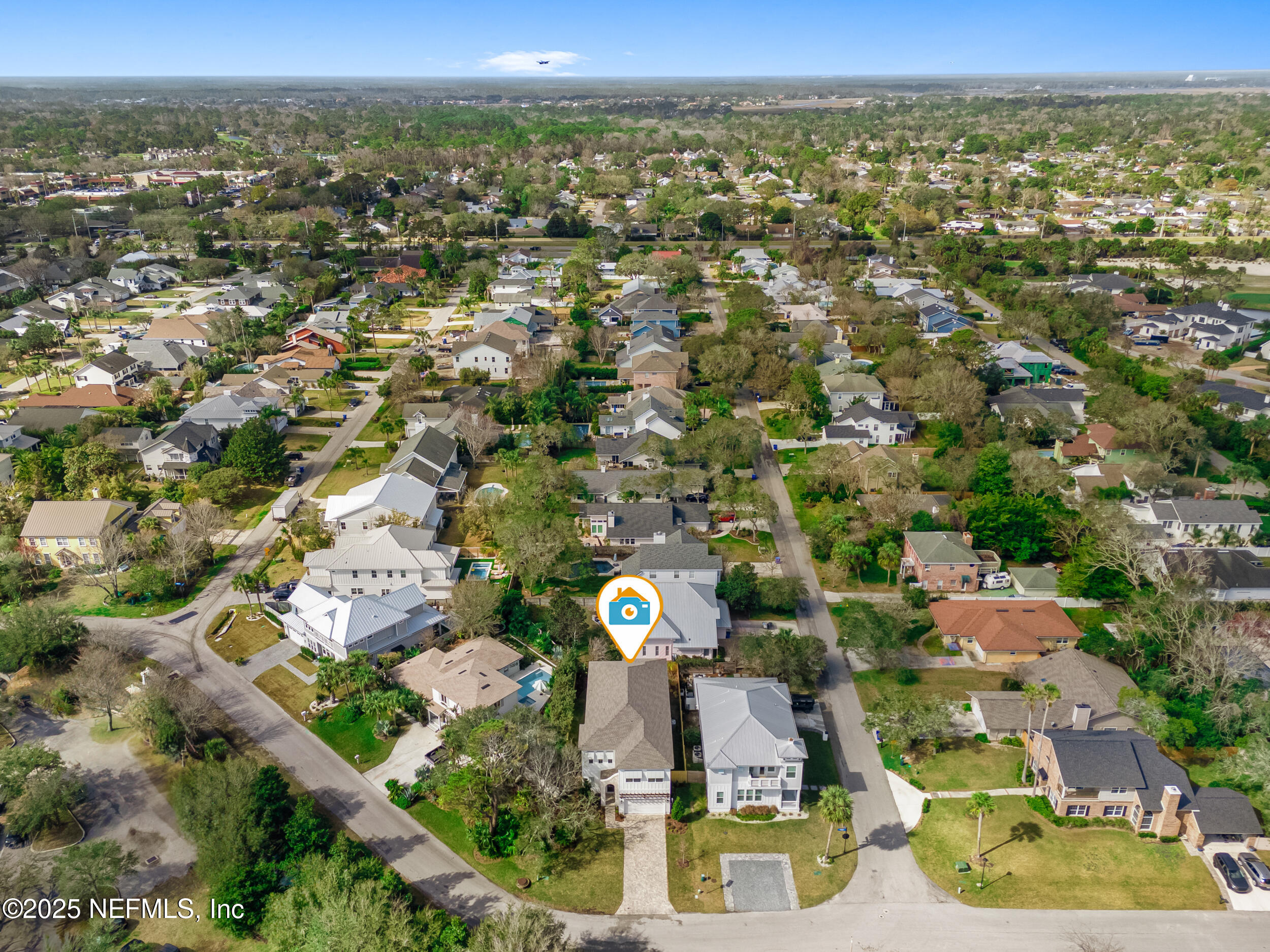 463 GOLF VIEW Circle