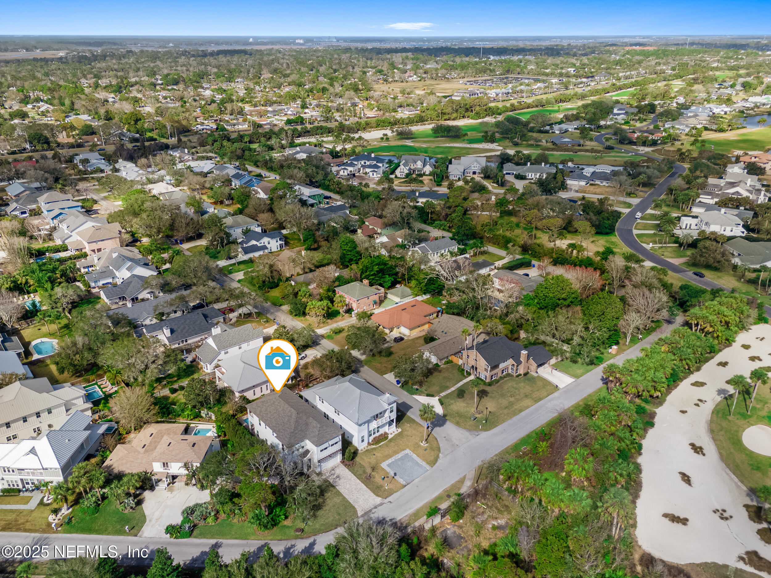 463 GOLF VIEW Circle