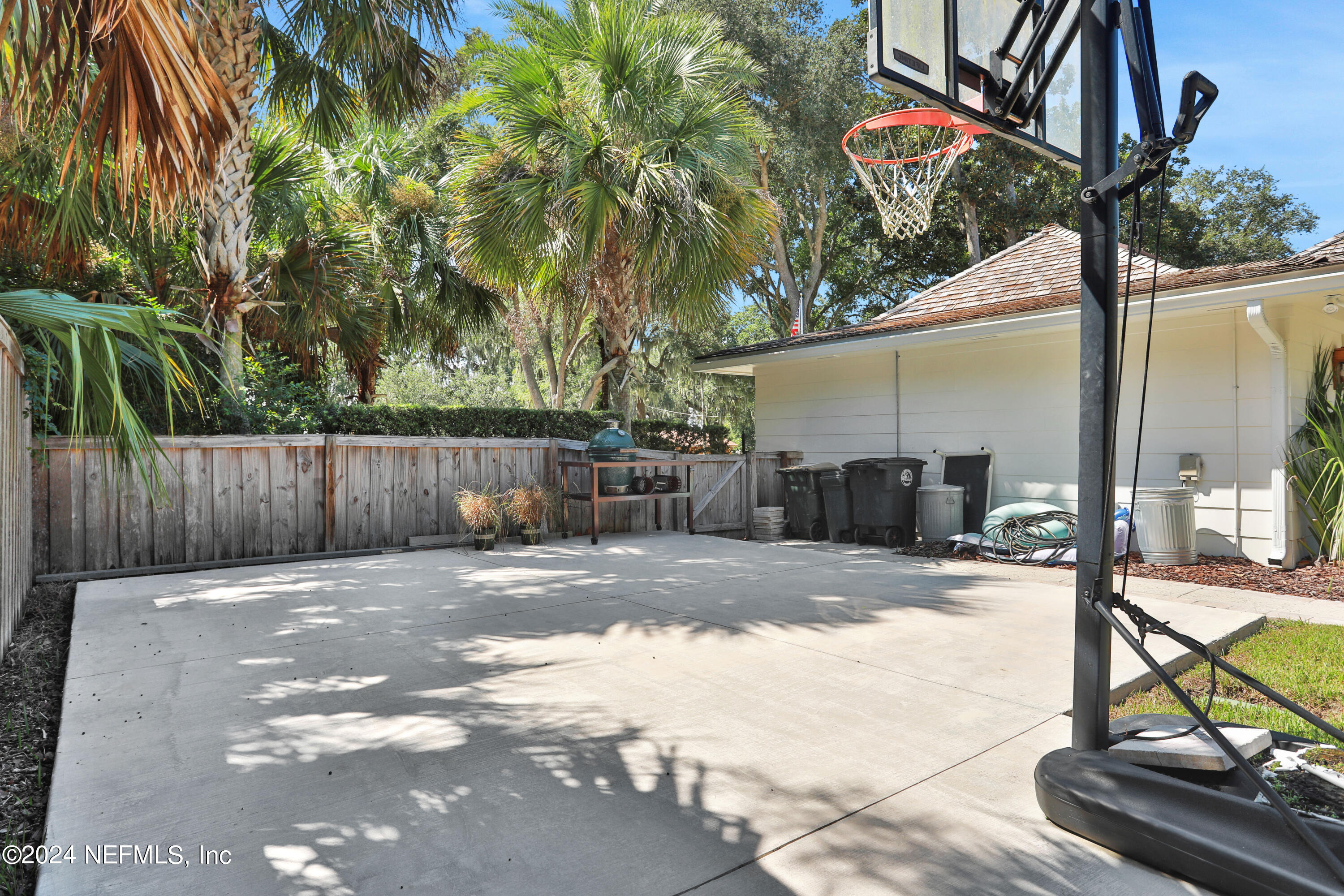 1665 SELVA MARINA Drive