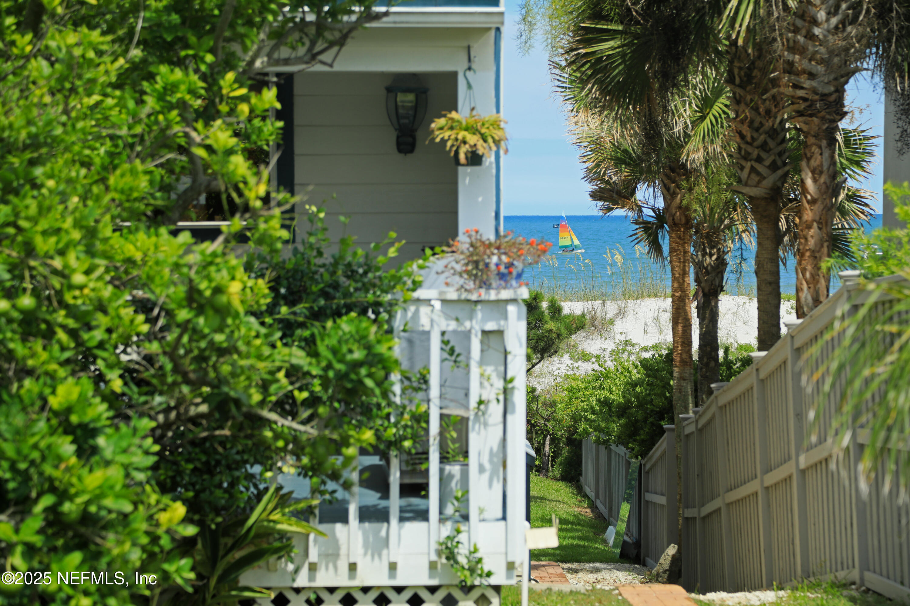 1879 BEACH Avenue