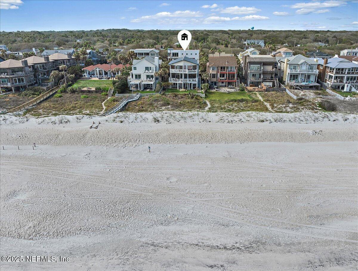1879 BEACH Avenue