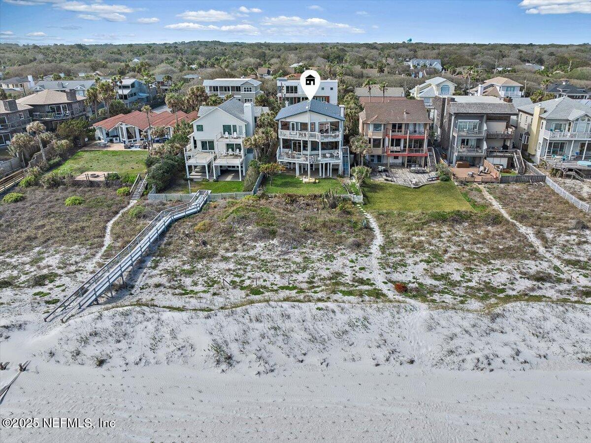 1879 BEACH Avenue
