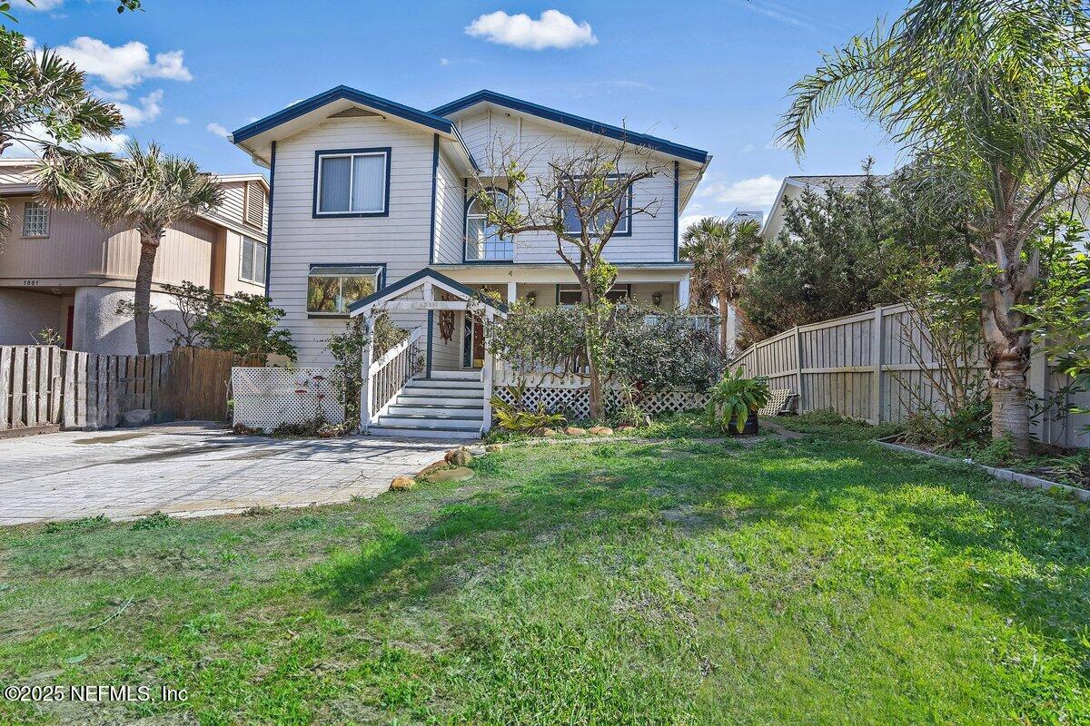 1879 BEACH Avenue