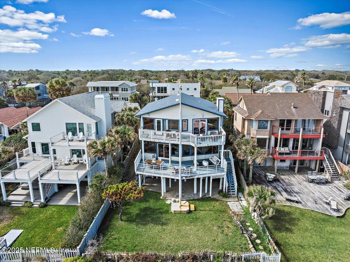 1879 BEACH Avenue