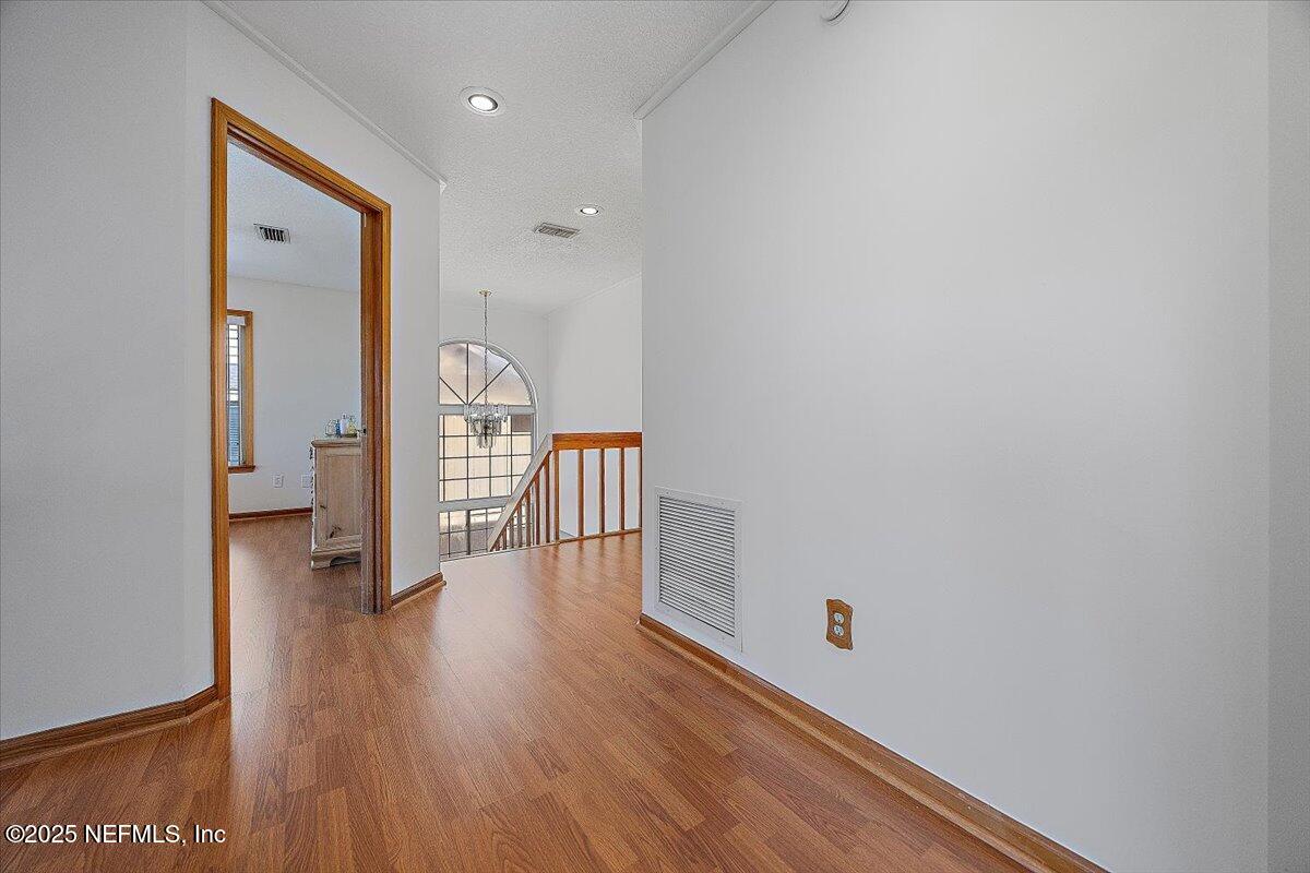 1879 BEACH Avenue