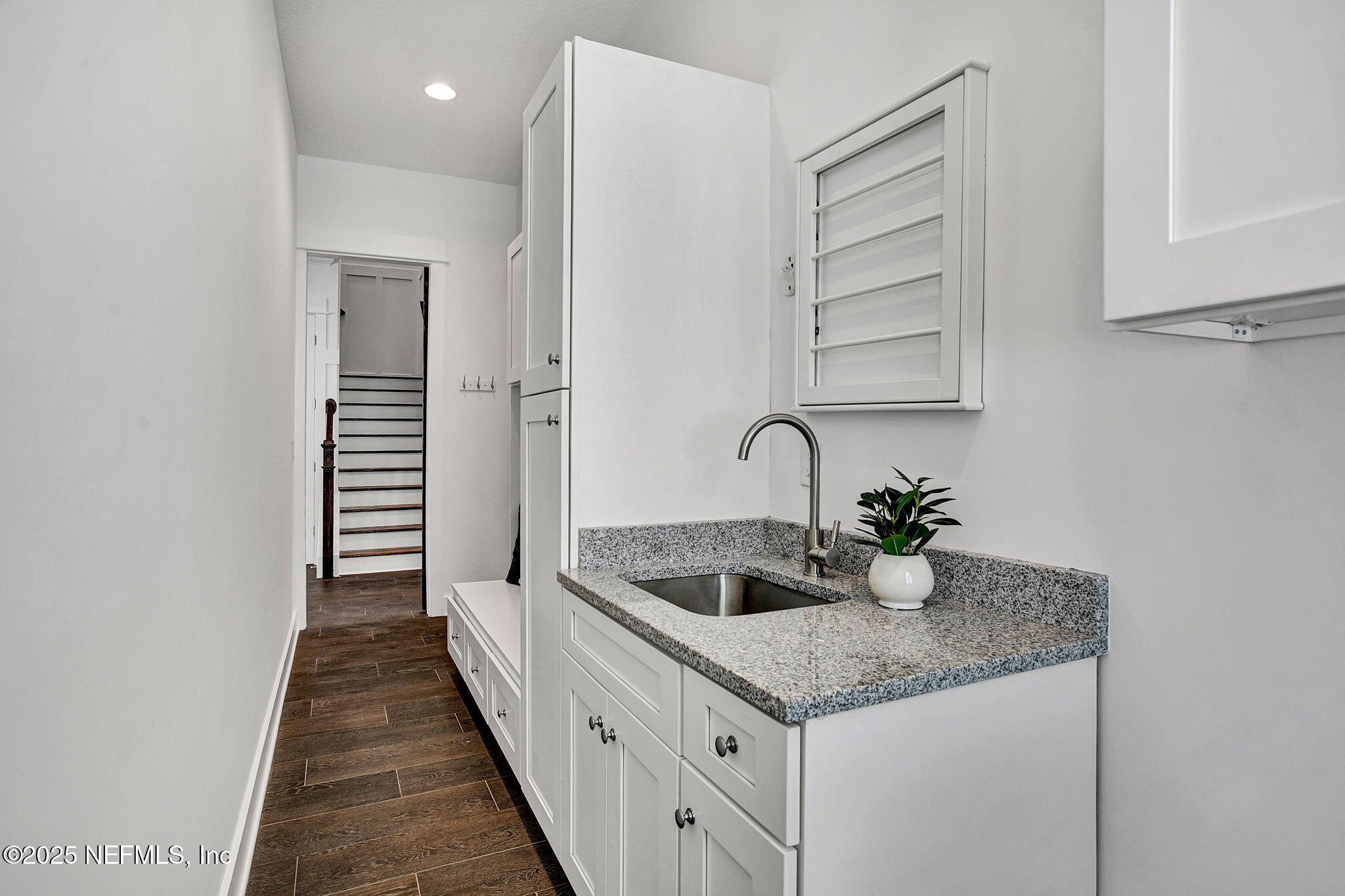 1808 1ST Street