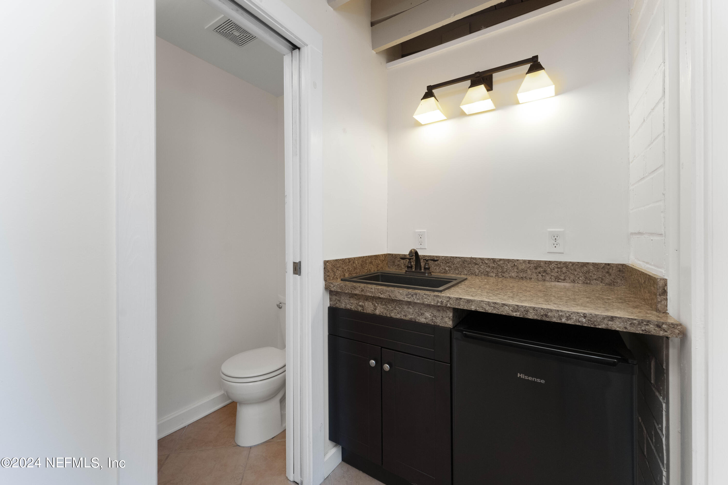 320 9TH Street