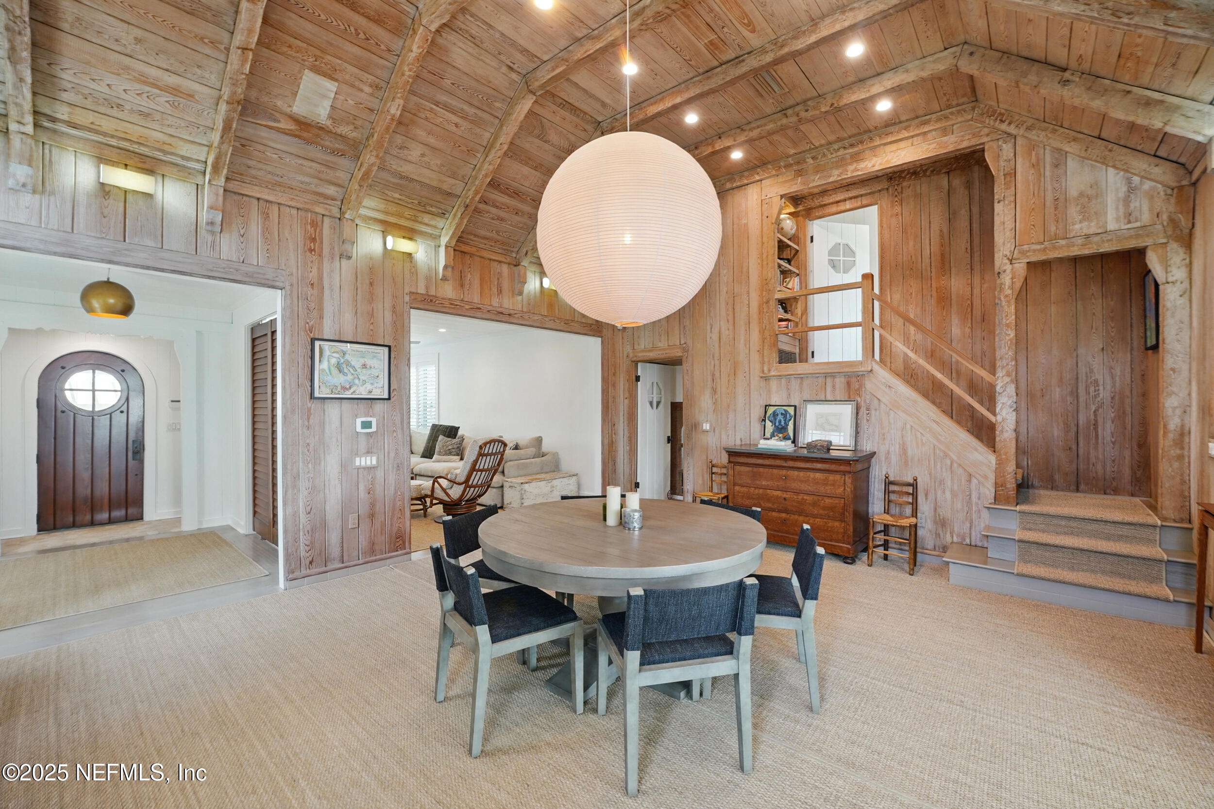 816 OCEAN FRONT