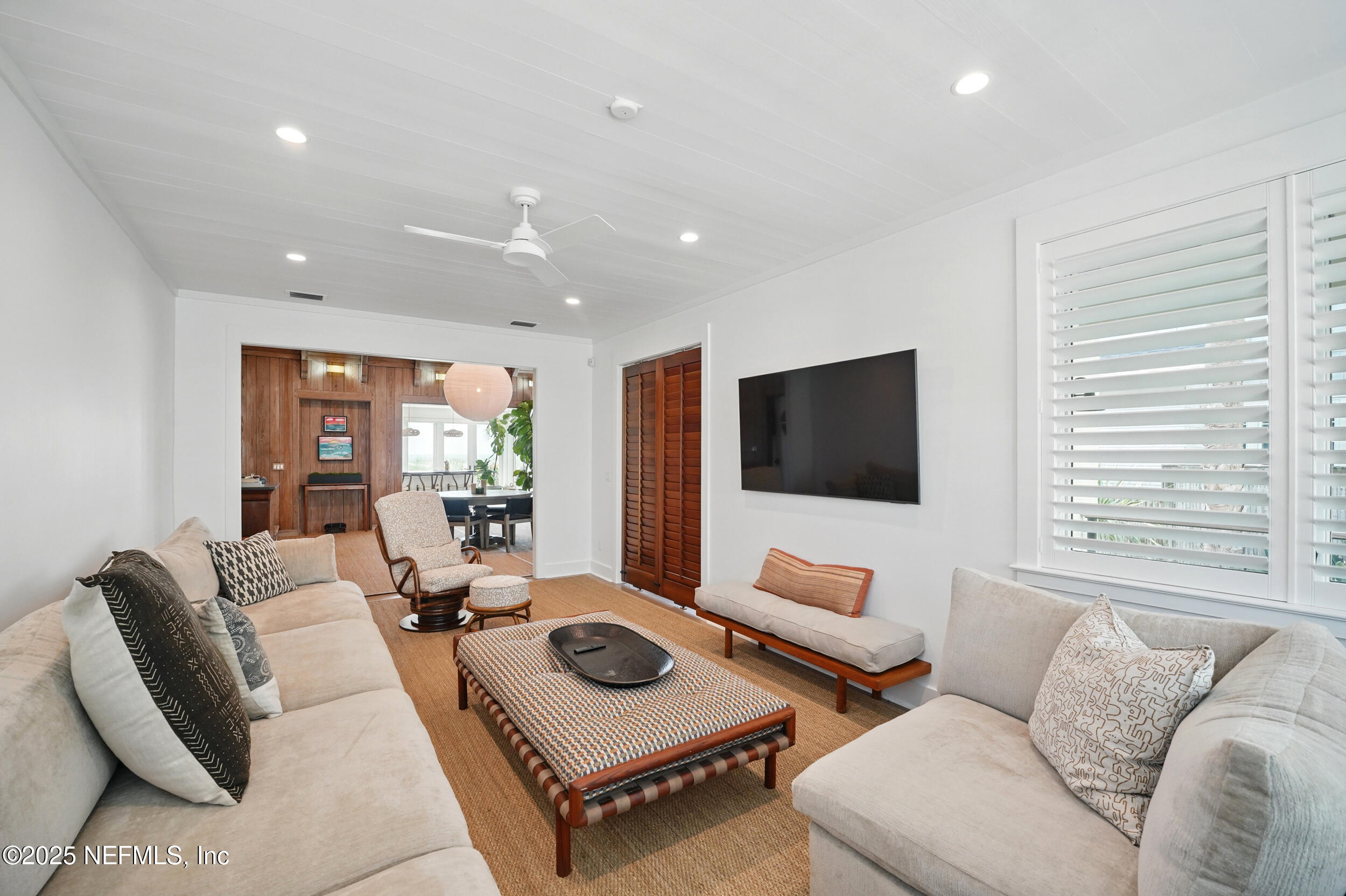 816 OCEAN FRONT