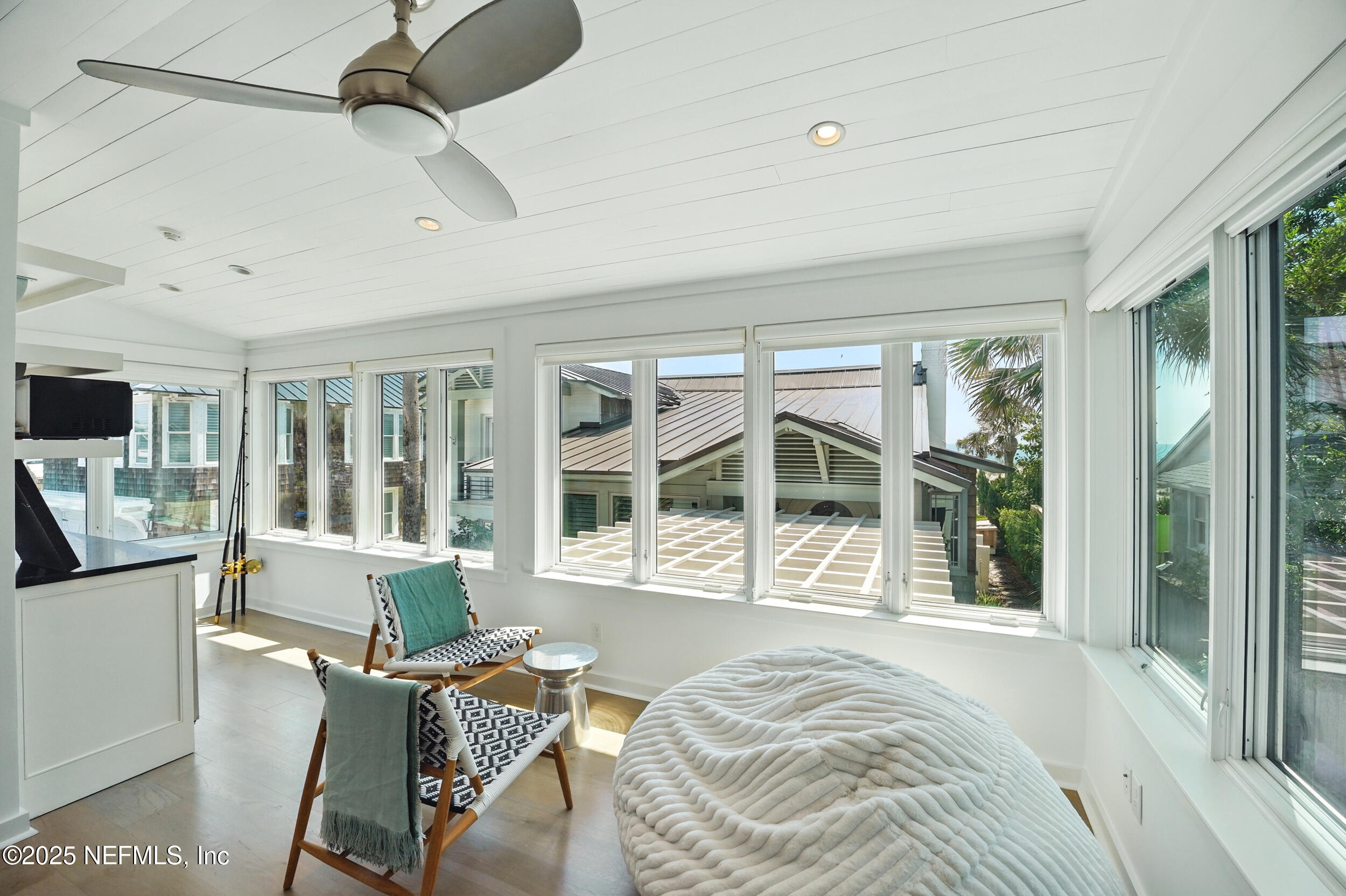 816 OCEAN FRONT
