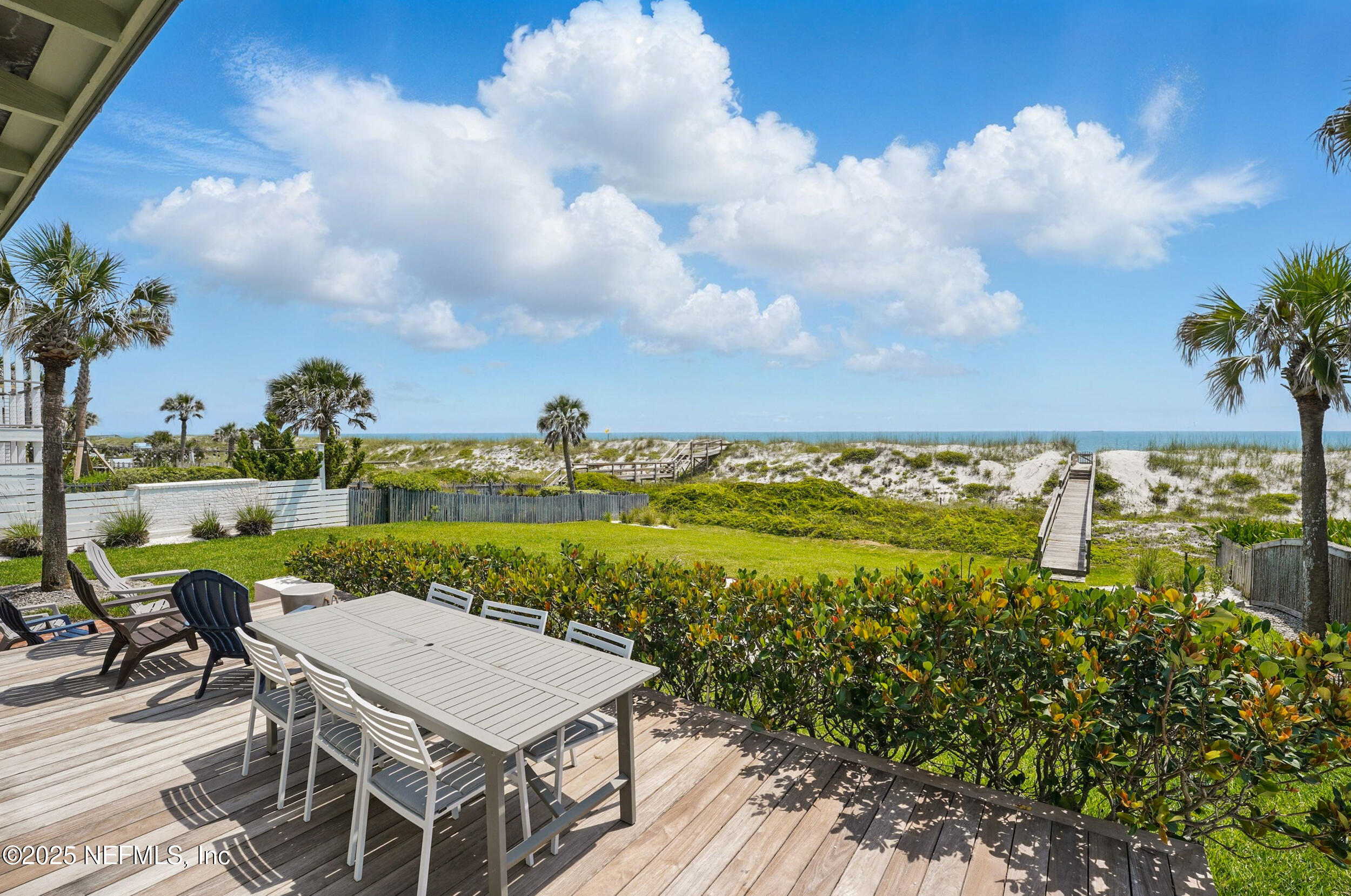 816 OCEAN FRONT