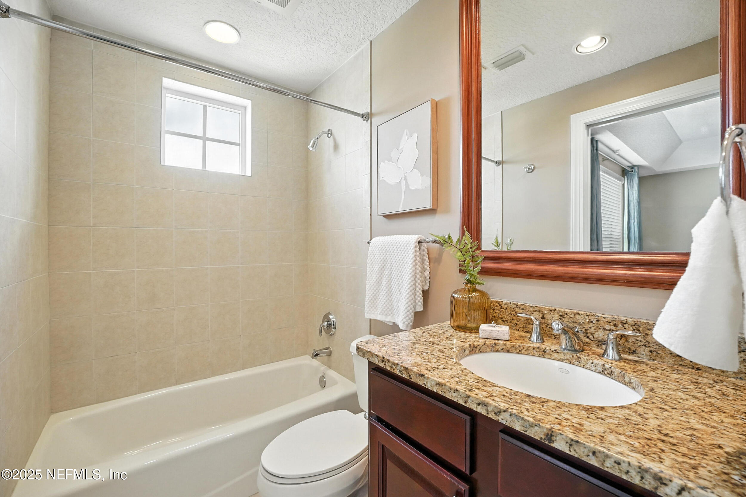 112 5TH Avenue S 402