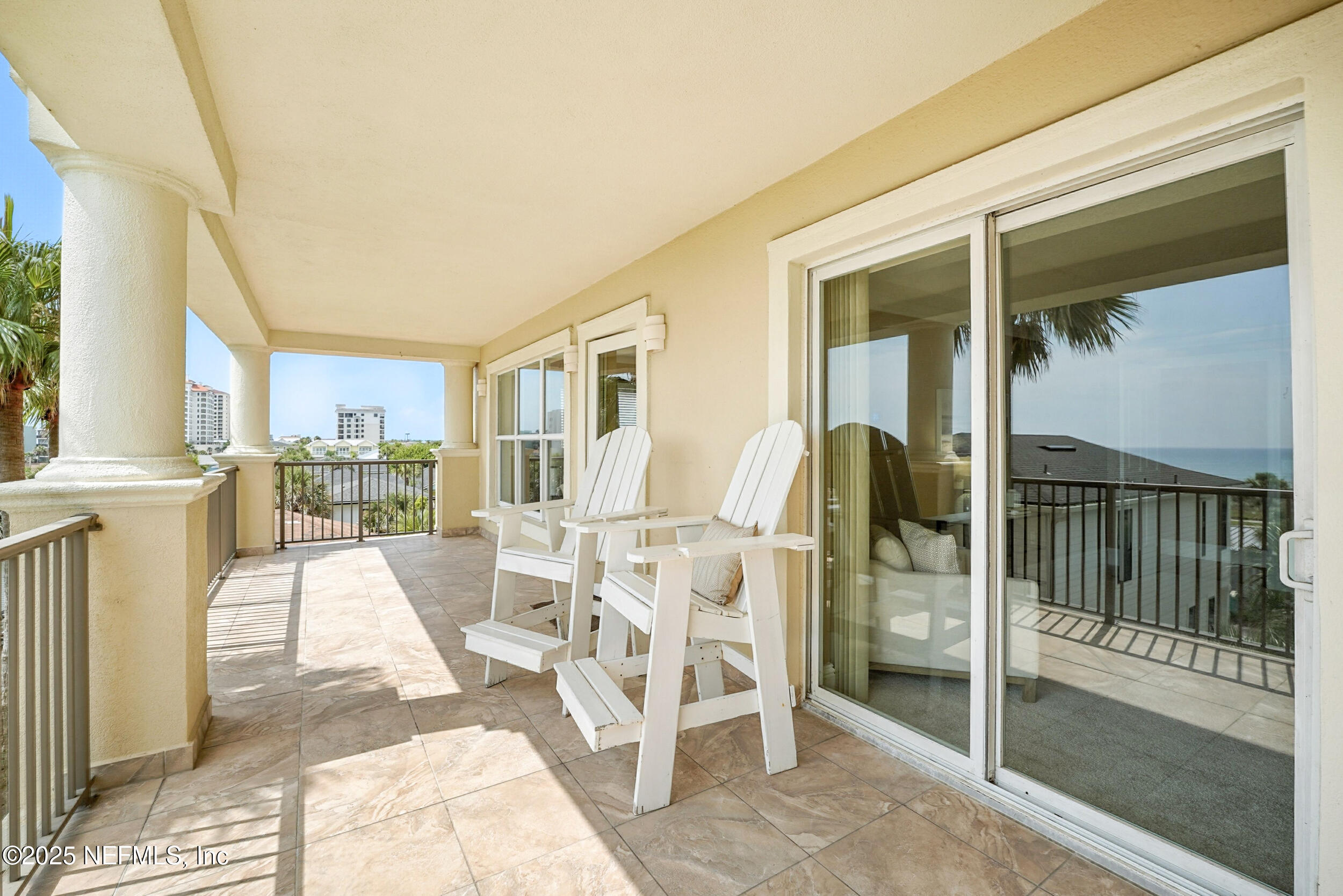 112 5TH Avenue S 402
