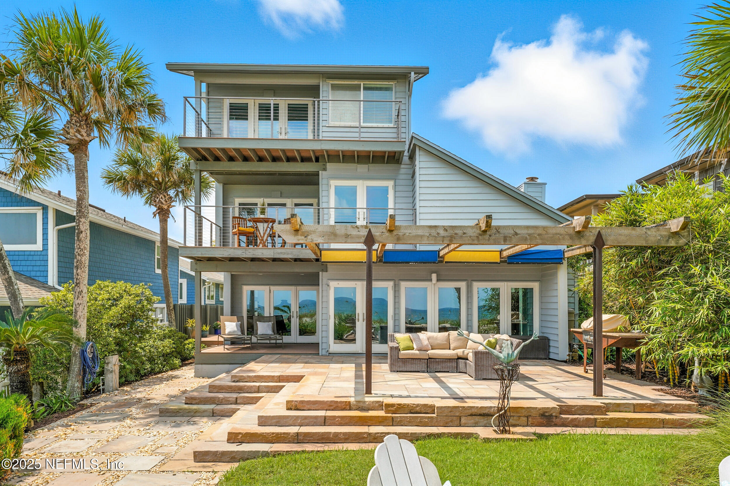 1789 BEACH Avenue