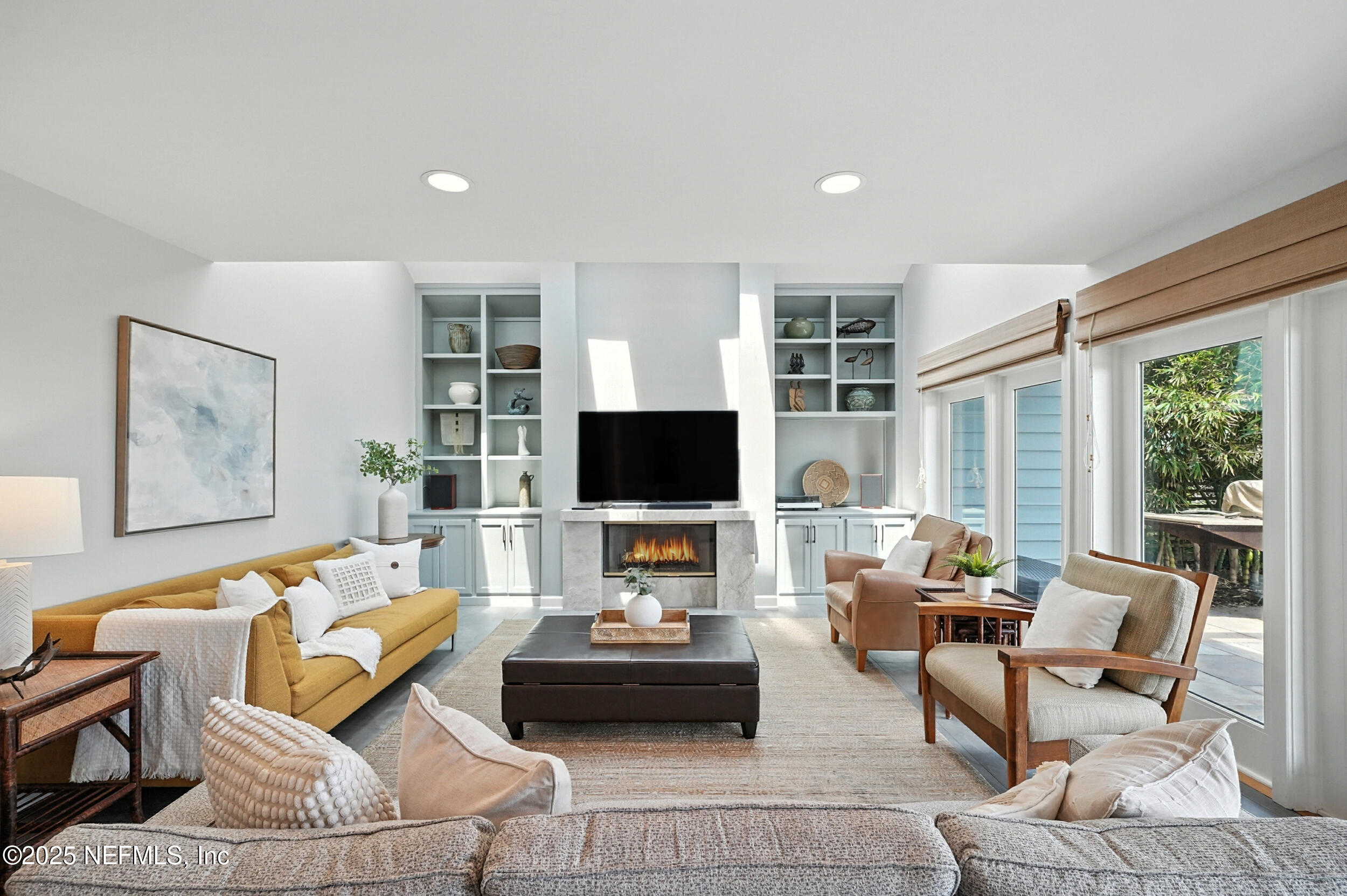 1789 BEACH Avenue