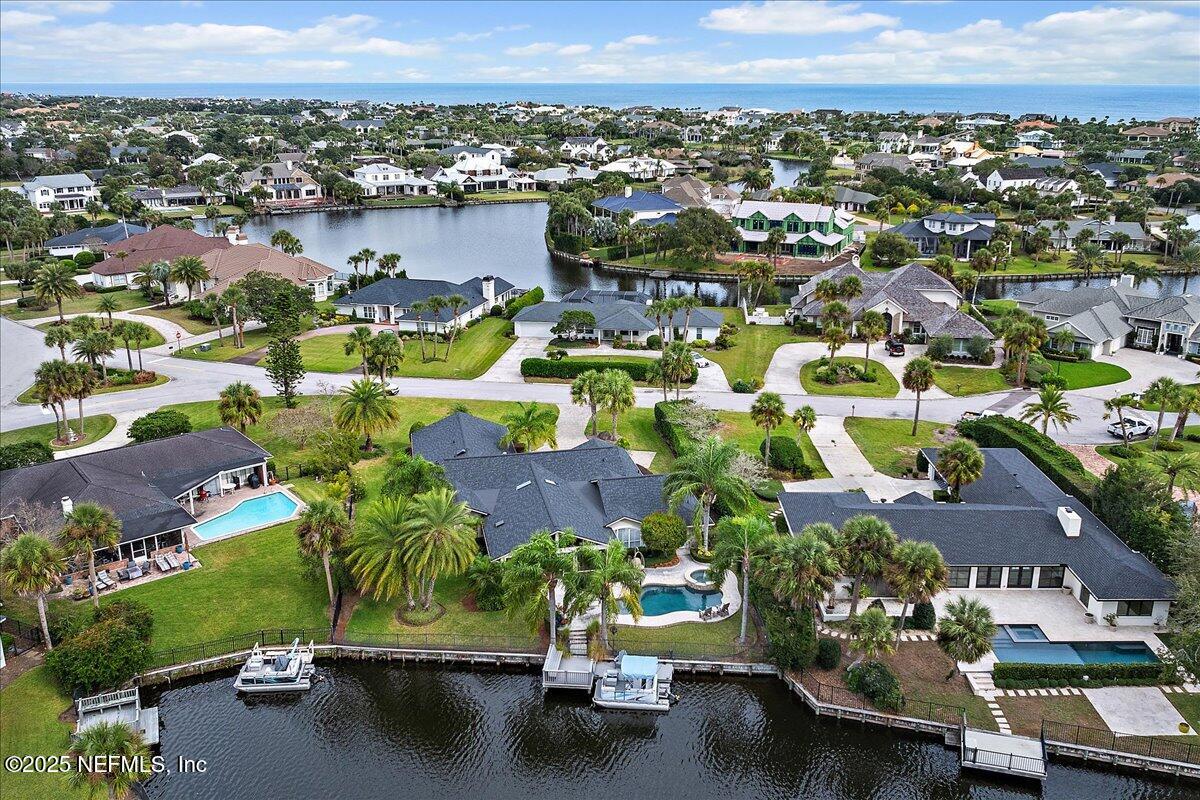 24 POINCIANA Way