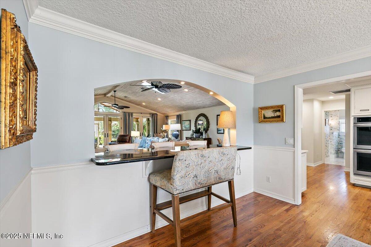 24 POINCIANA Way