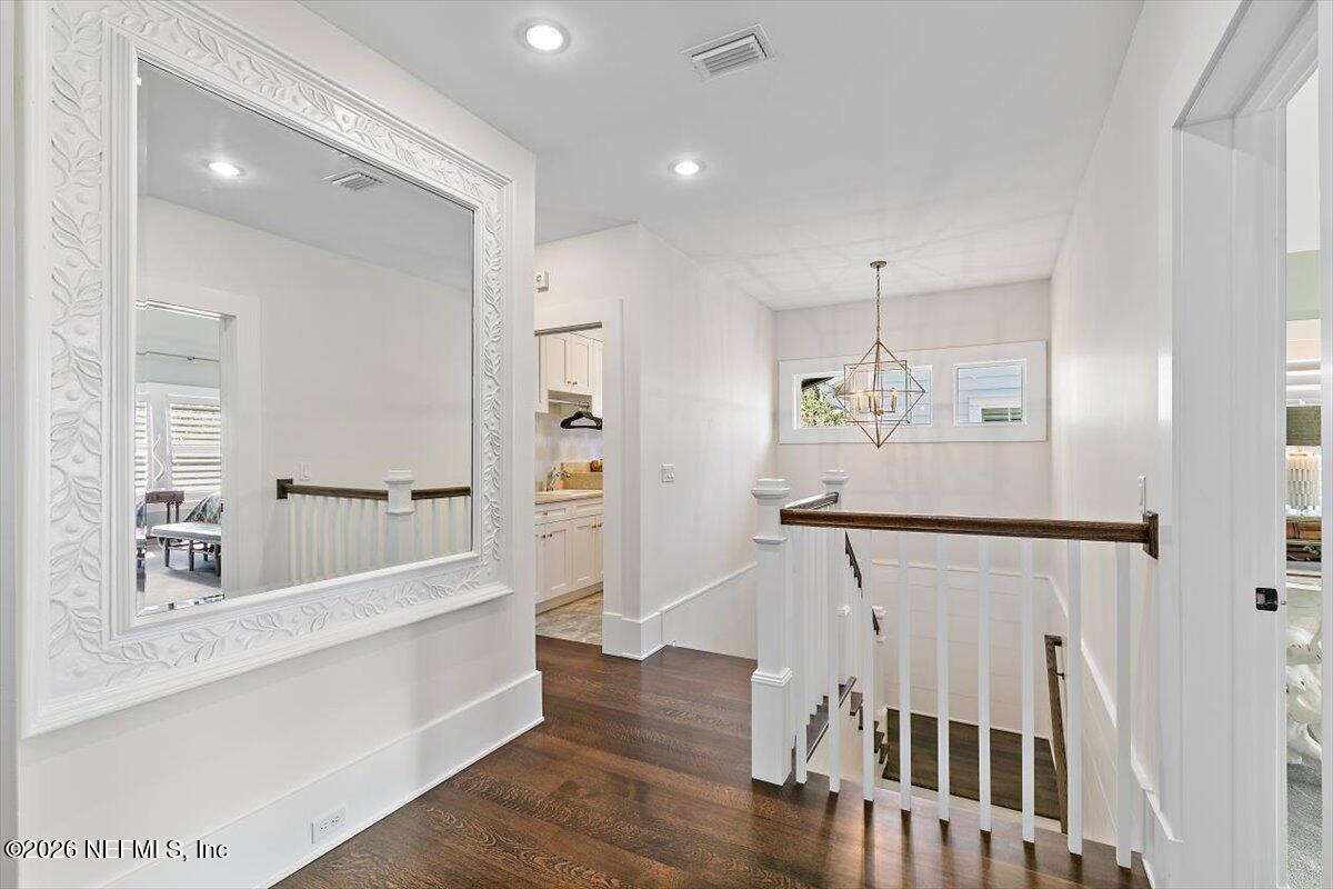 360 5TH Street