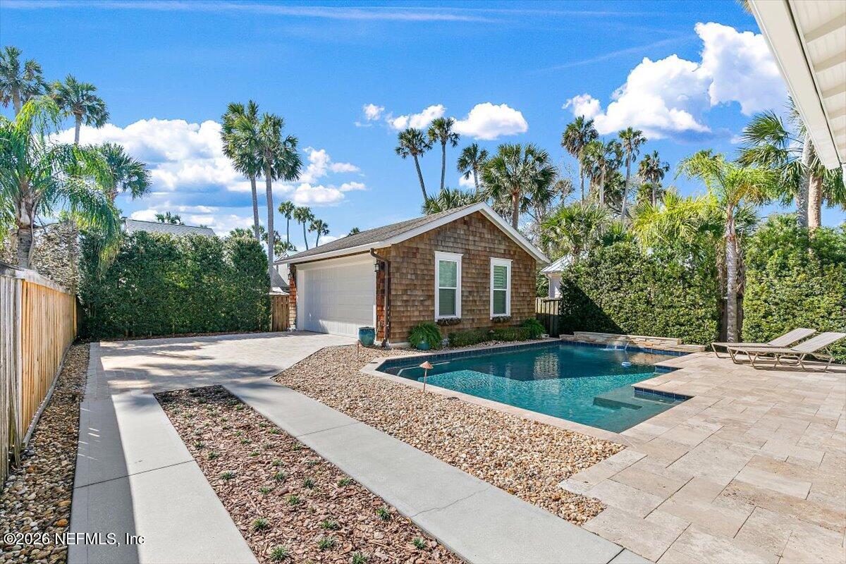 360 5TH Street
