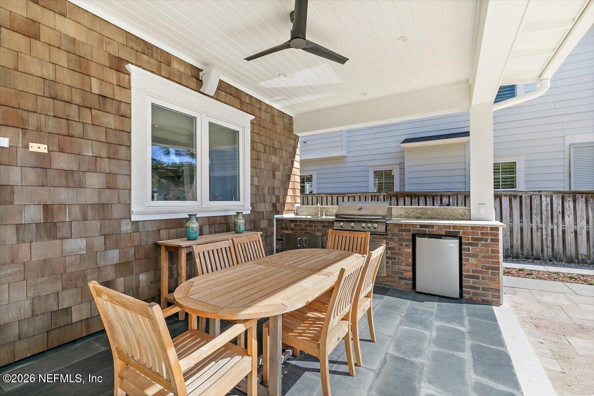360 5TH Street