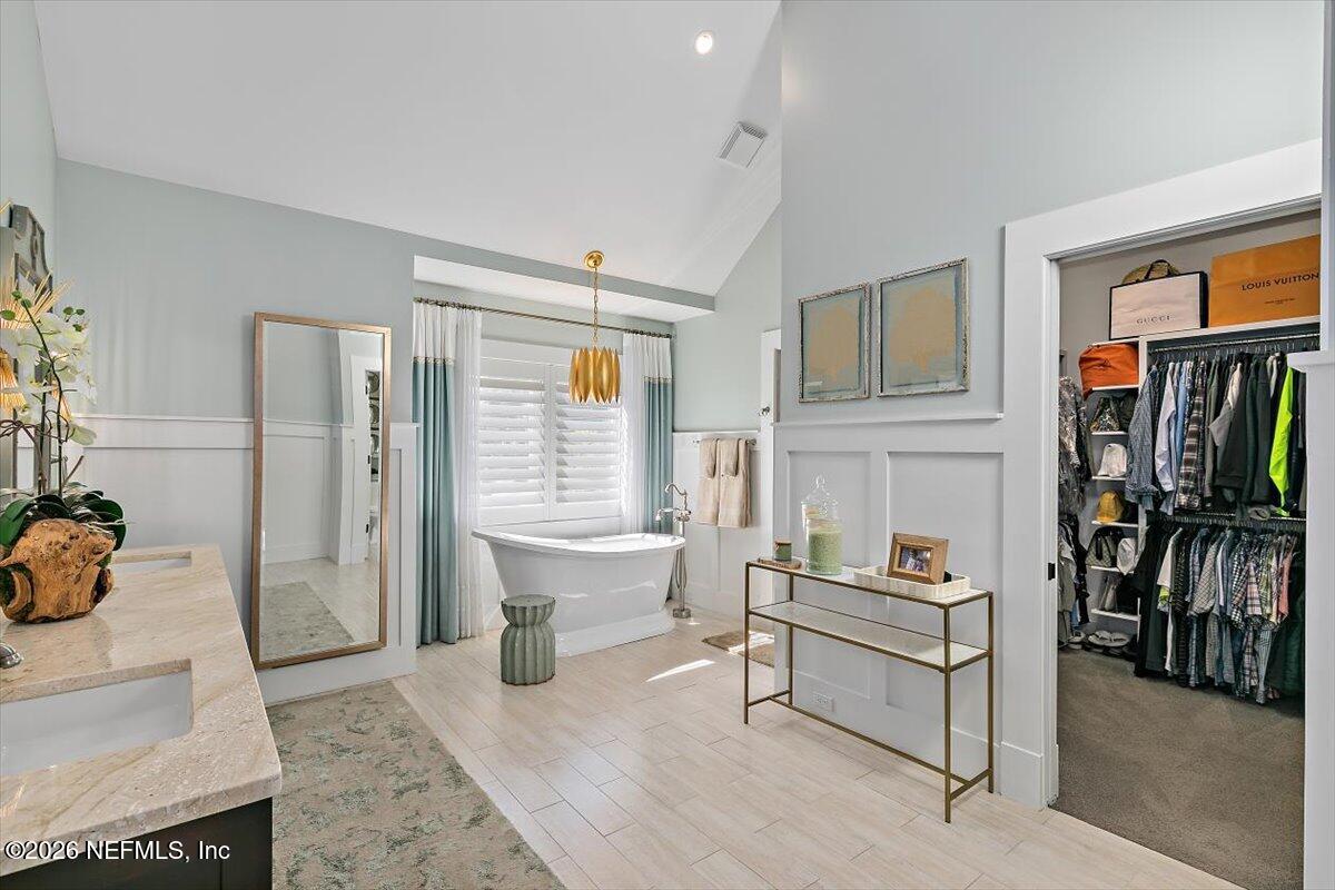 360 5TH Street