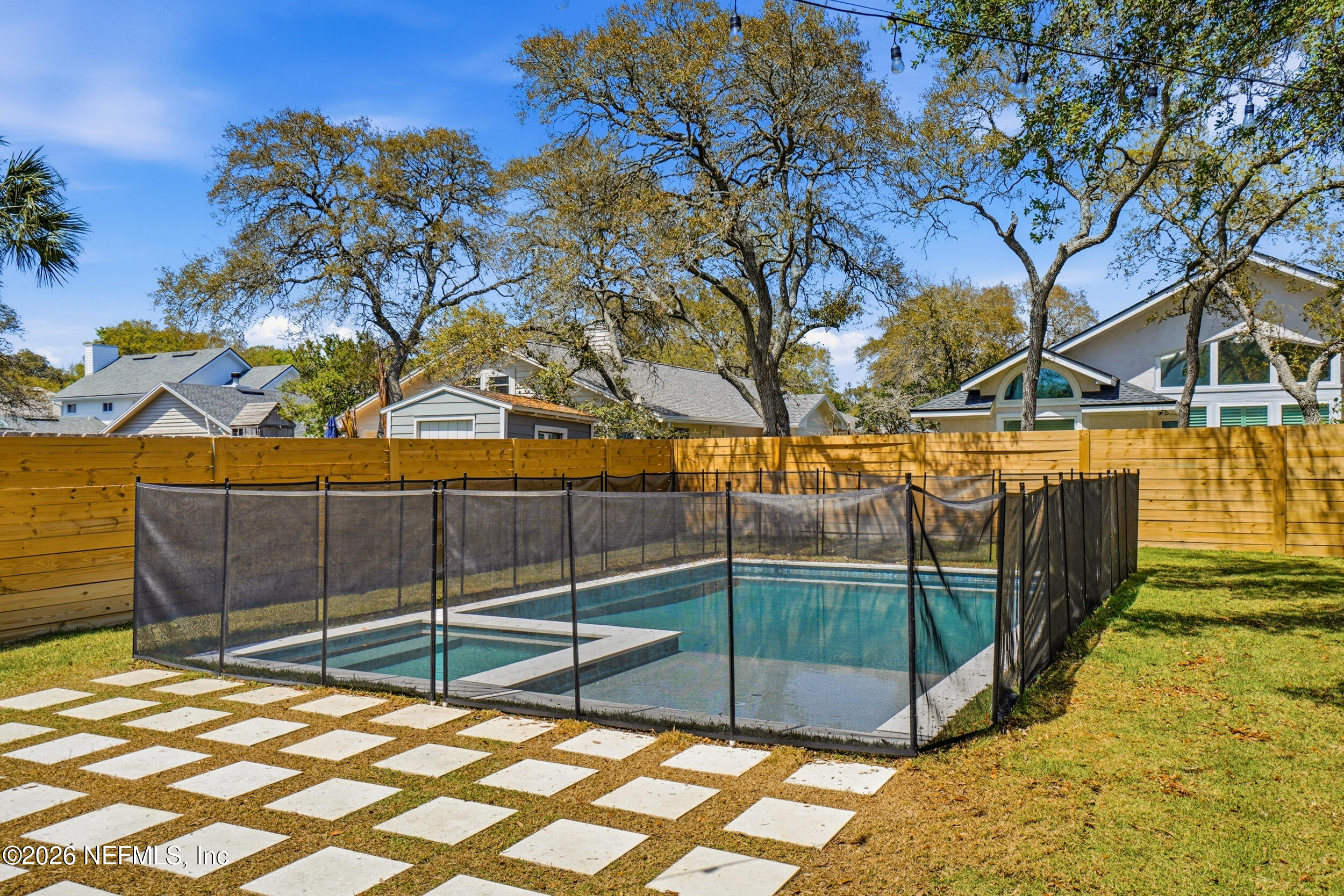 35 JEFFERSON Avenue
