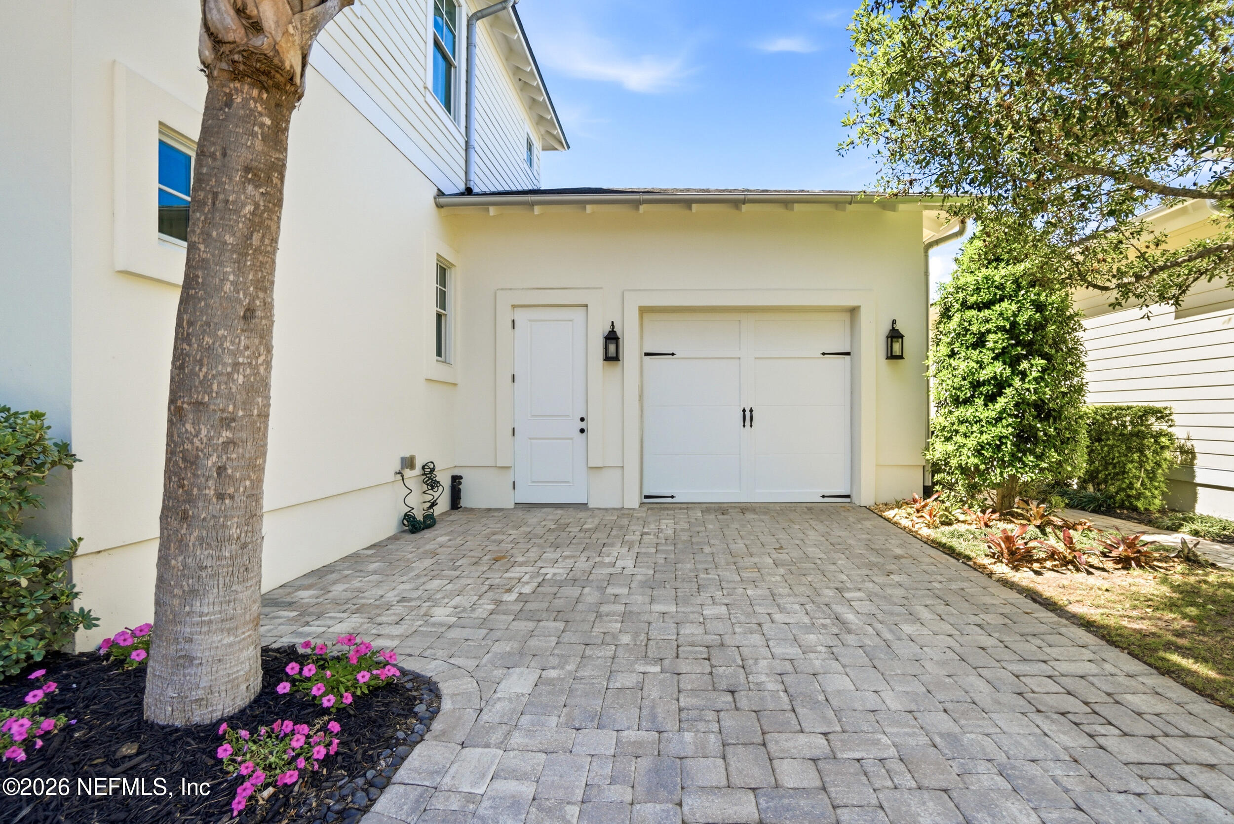 1734 MARITIME OAK Drive