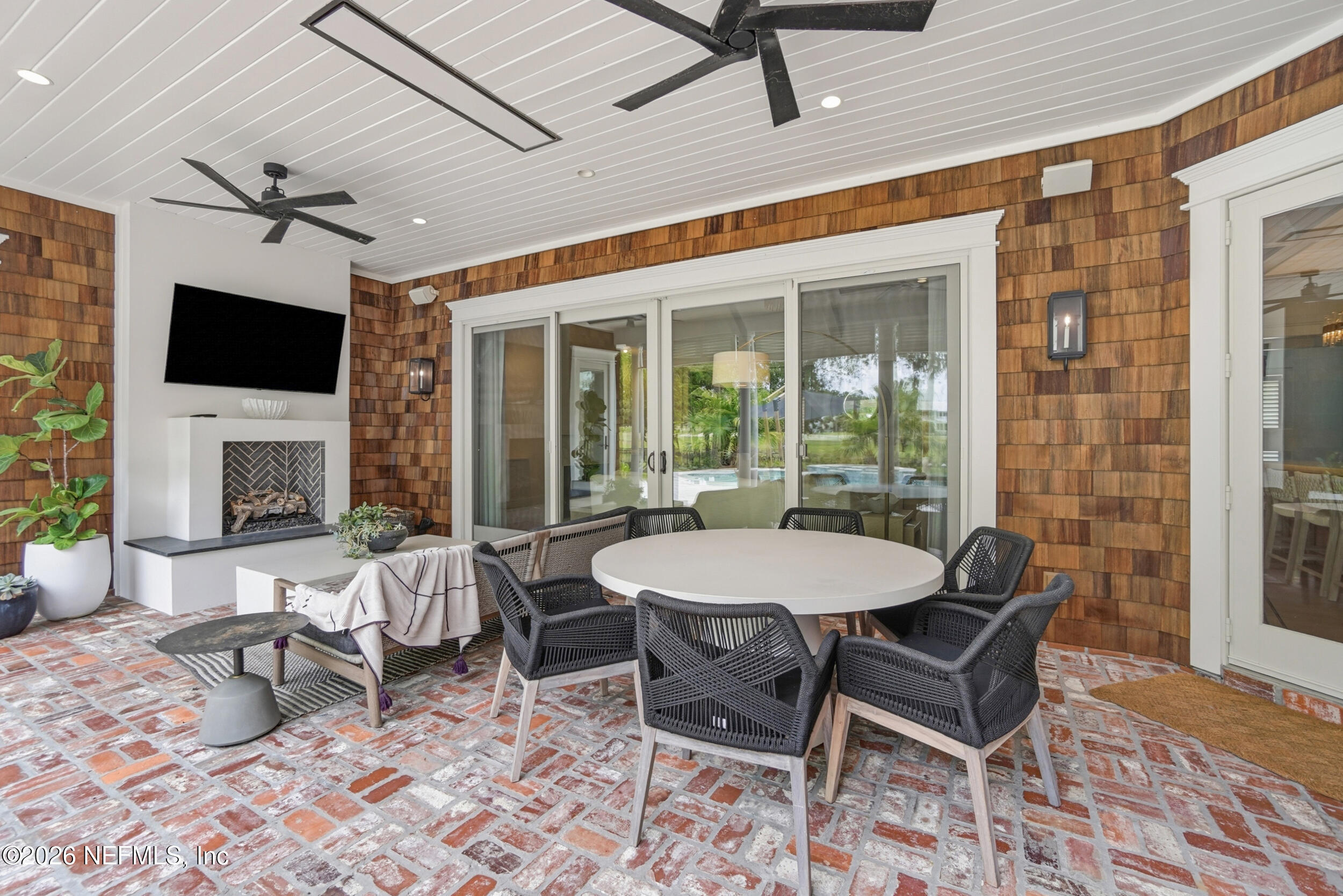 1738 SELVA MARINA Drive
