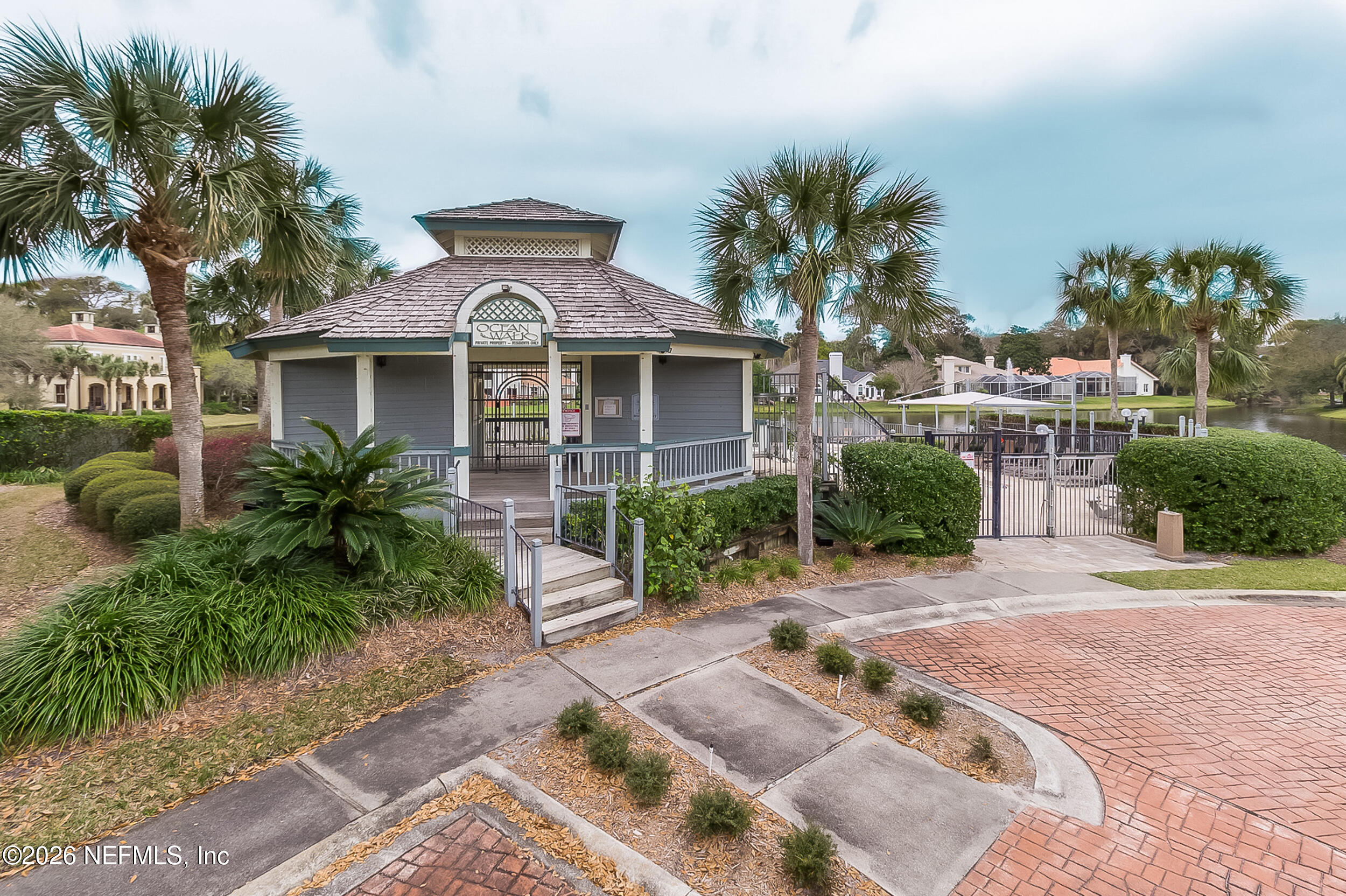 411 SNAPPING TURTLE Court E
