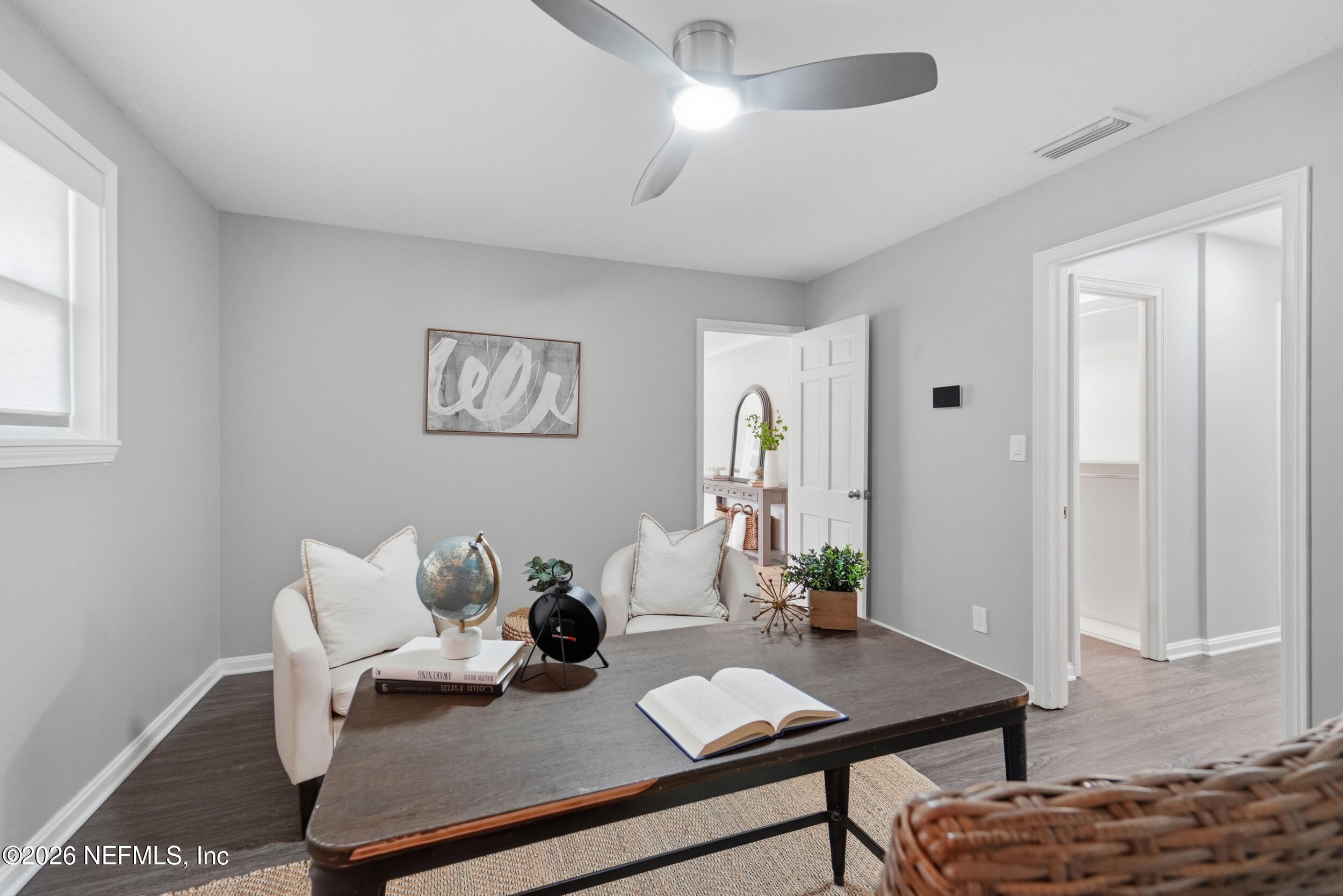 3754 RUSTIC Lane