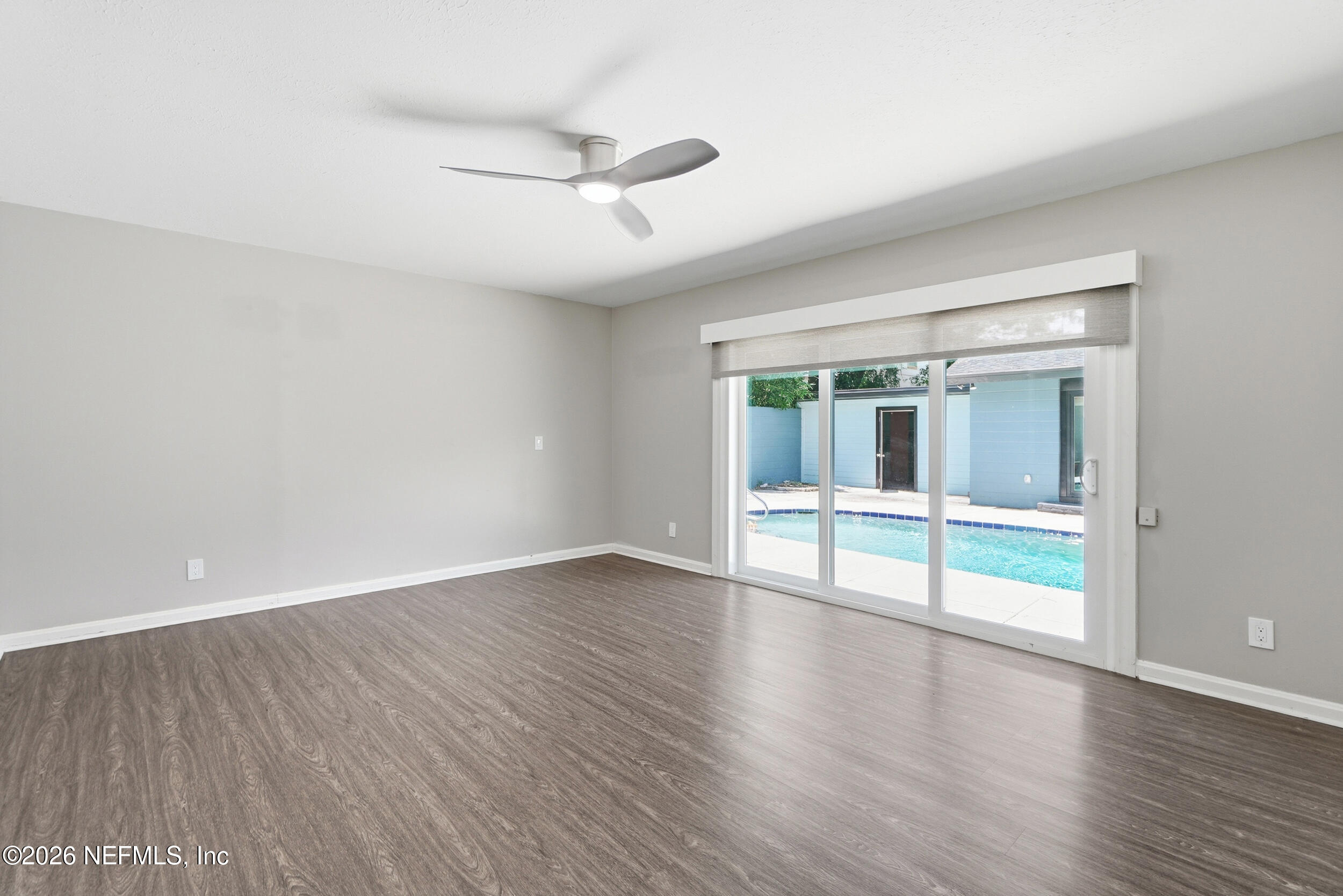 3754 RUSTIC Lane