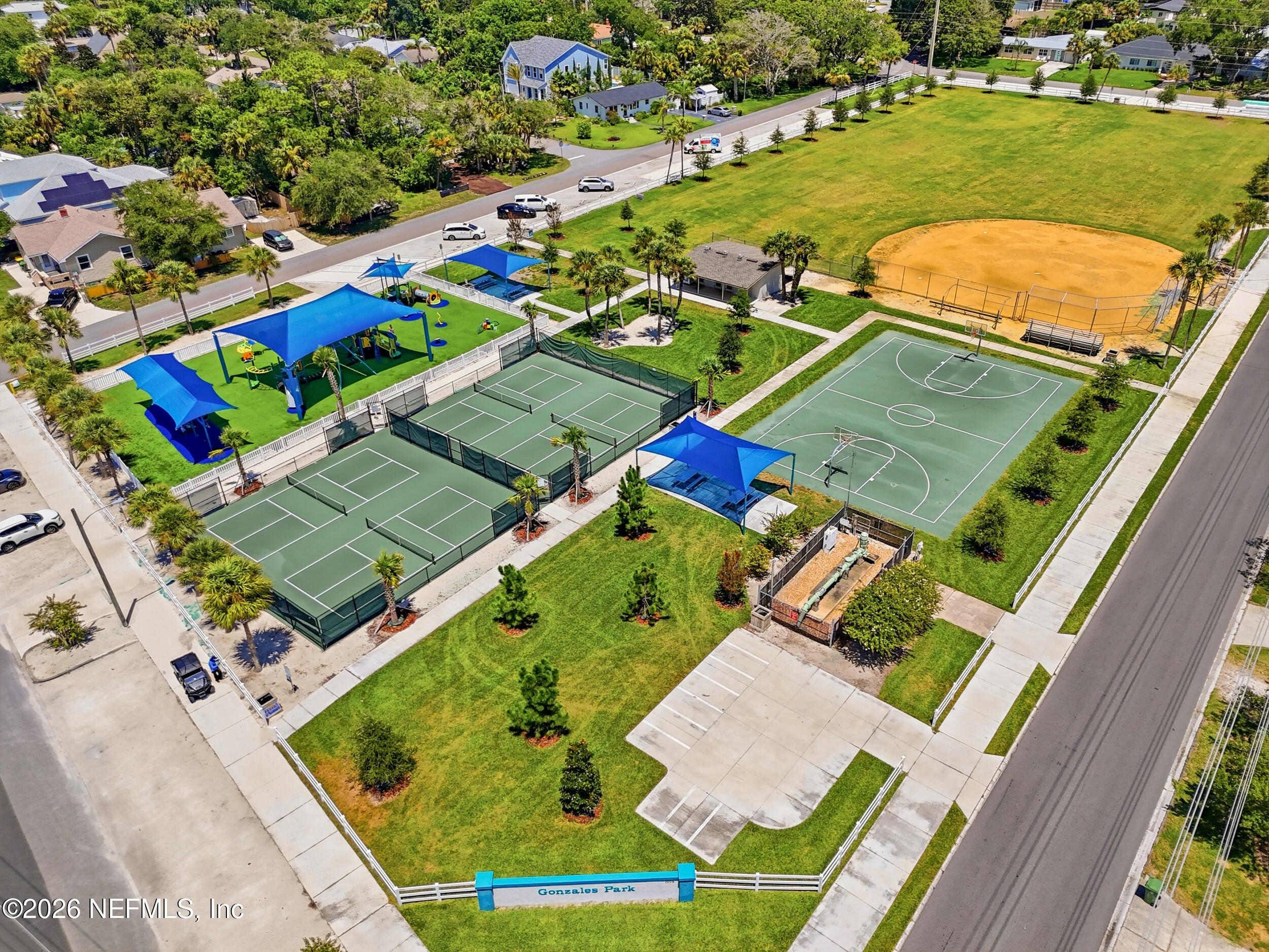 214 6TH Avenue S A