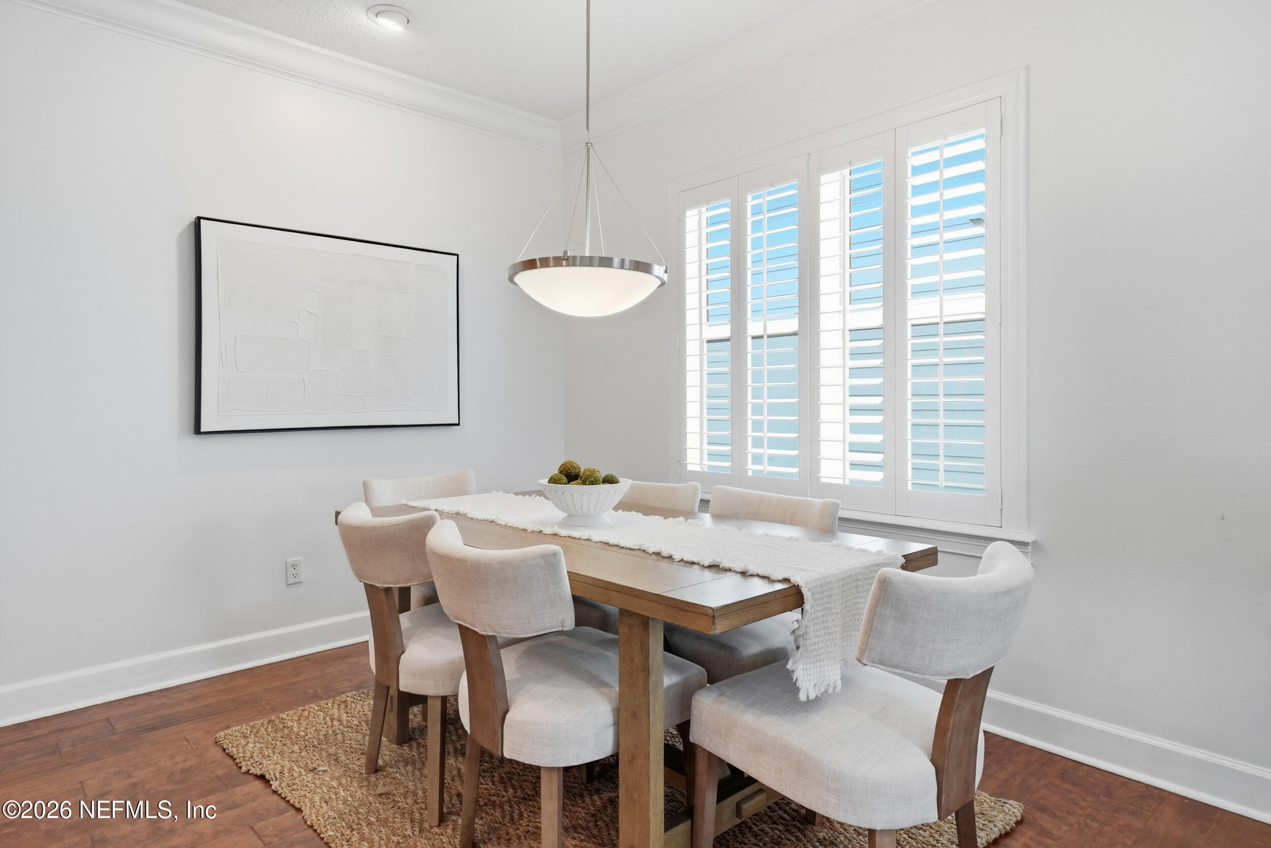 214 6TH Avenue S A