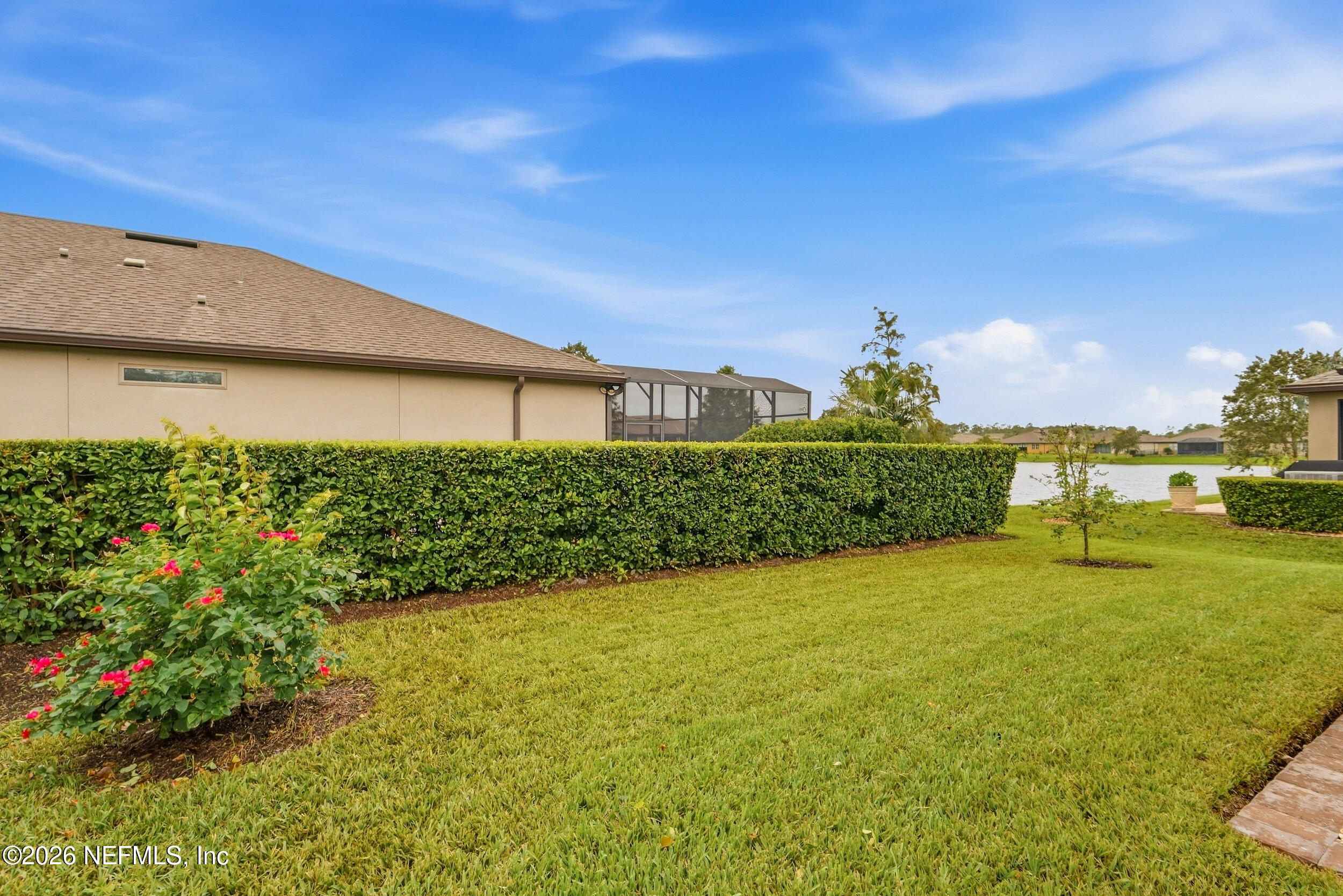 782 TREE SIDE Lane