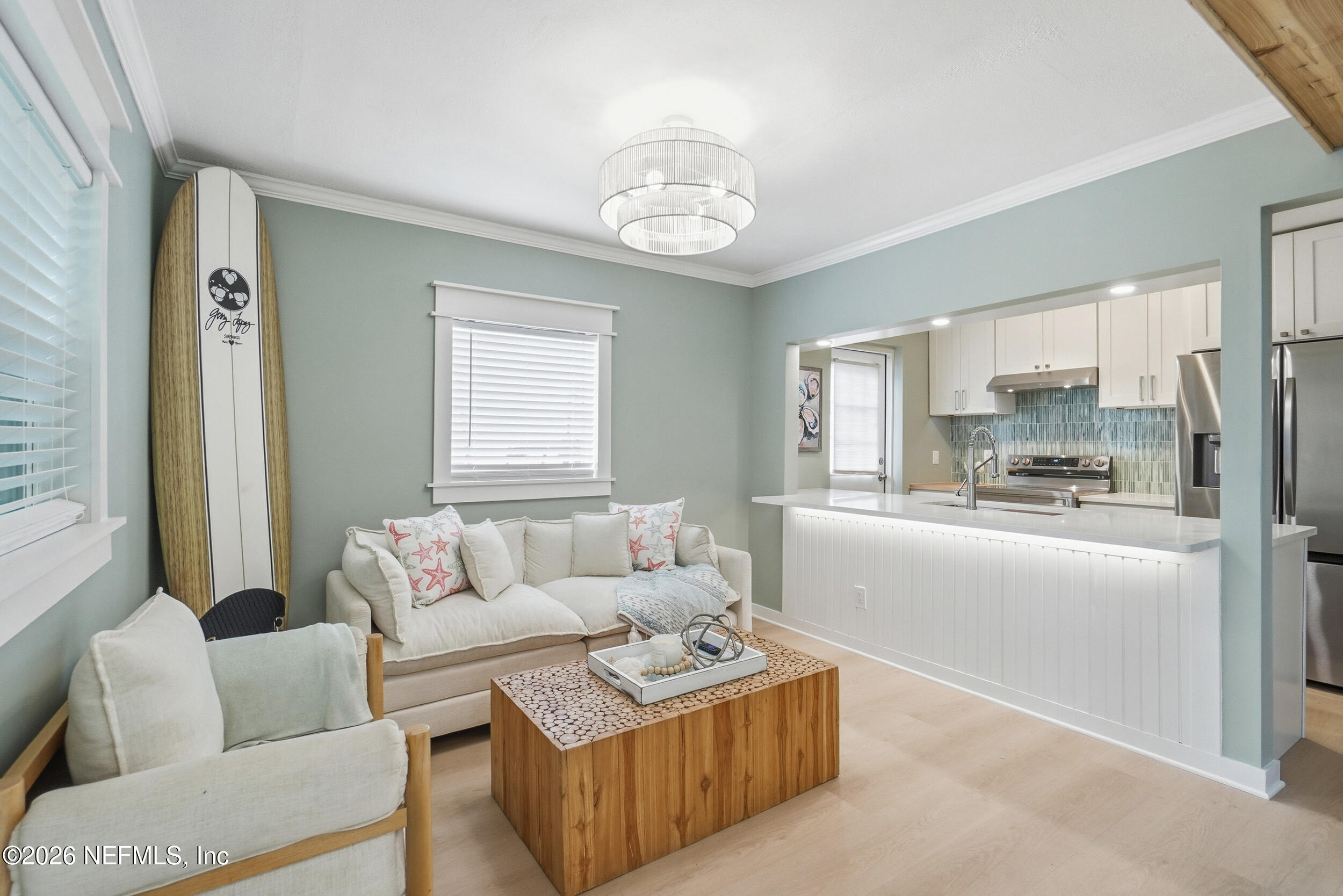 890 BEACH Avenue