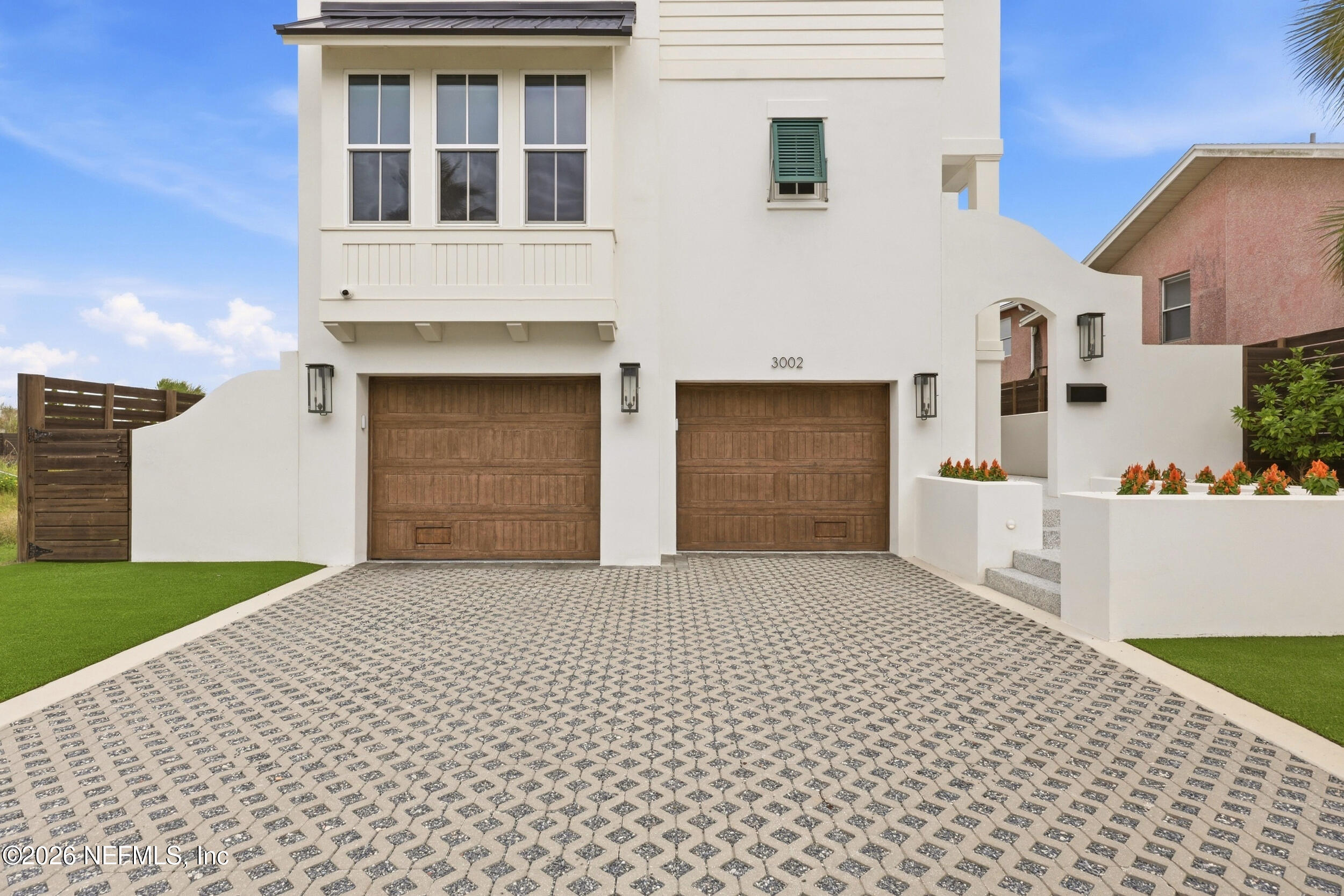 3002 OCEAN Drive S
