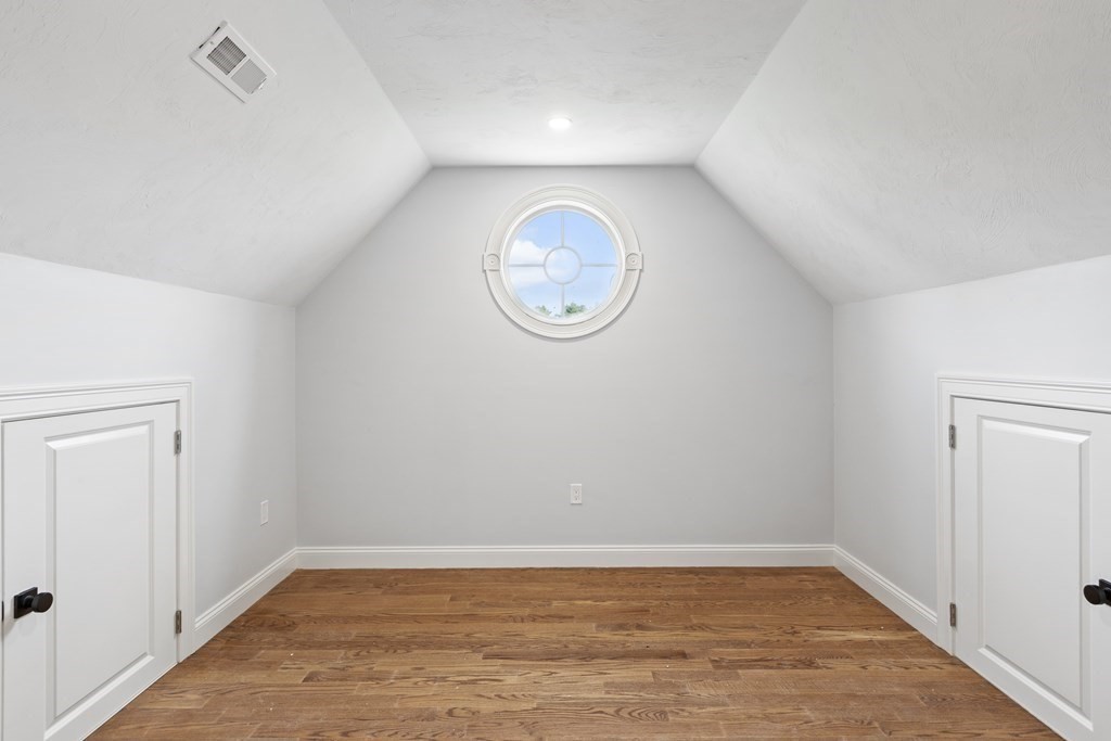 25 Field Circle