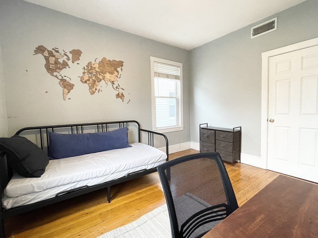 367 Cardinal Medeiros Ave # 2