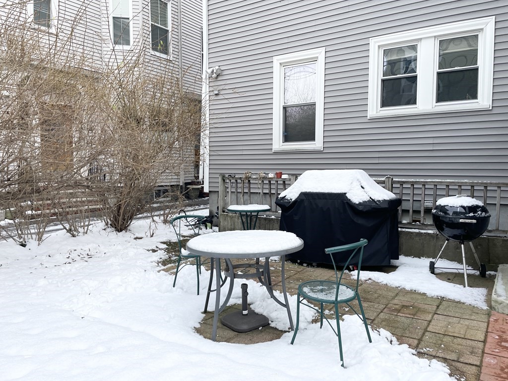 367 Cardinal Medeiros Ave # 2