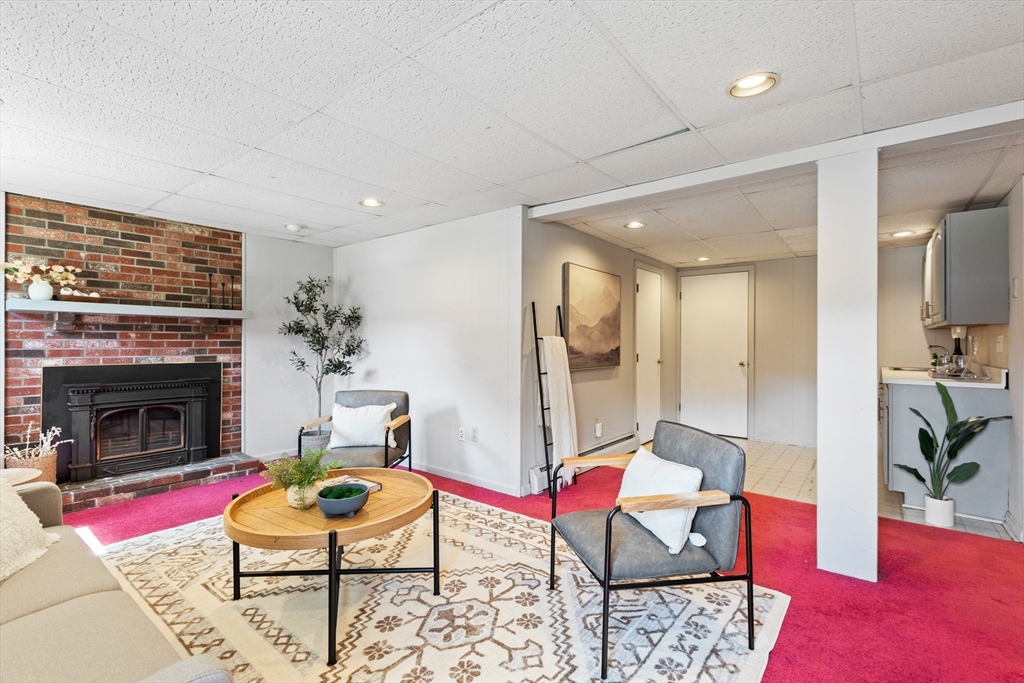 22 Barrows Court
