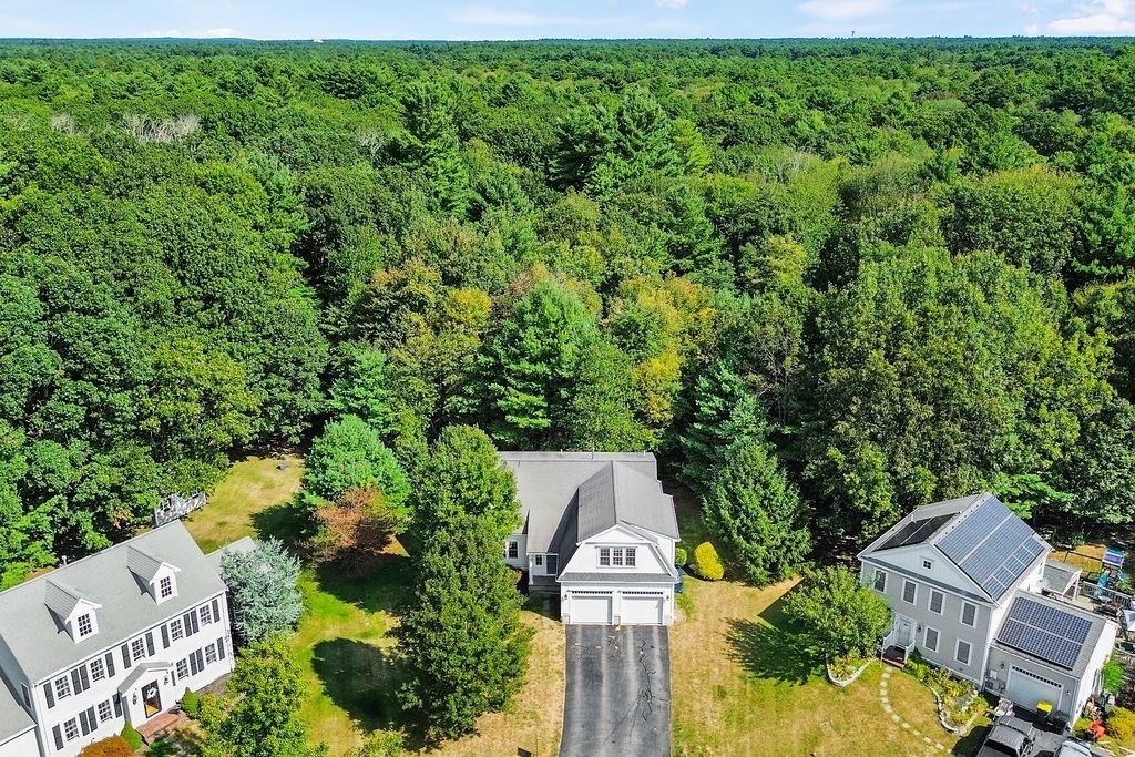 10 Arrowhead Dr