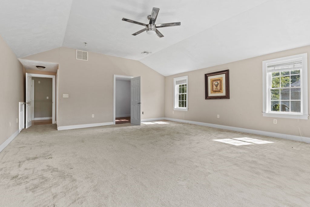 10 Arrowhead Dr