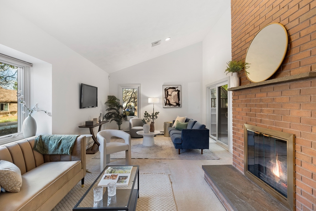 22 Grove Pl # 30