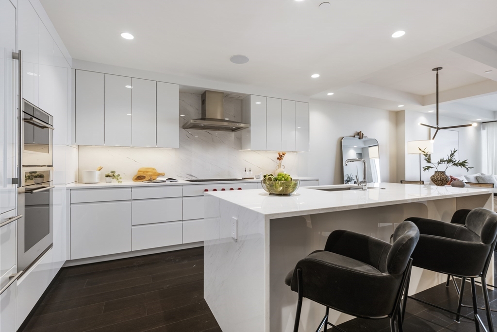 150 Seaport Blvd. # 6D