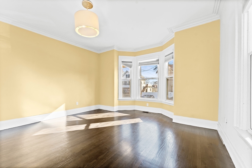 680 Broadway St # 1
