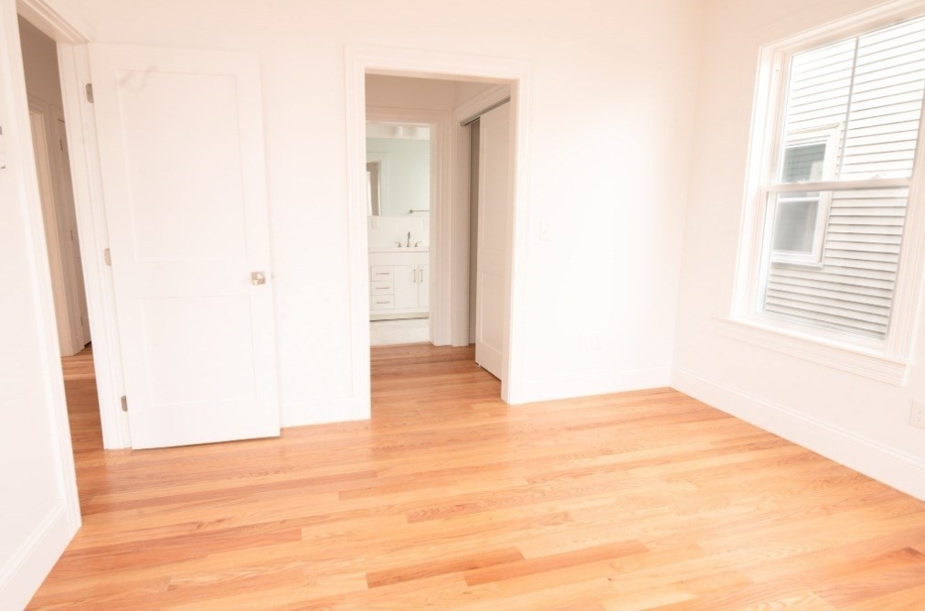 8 Brookside Ave # 3