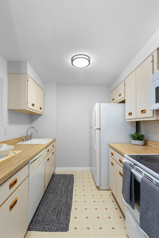 43 Pomeworth St # 28