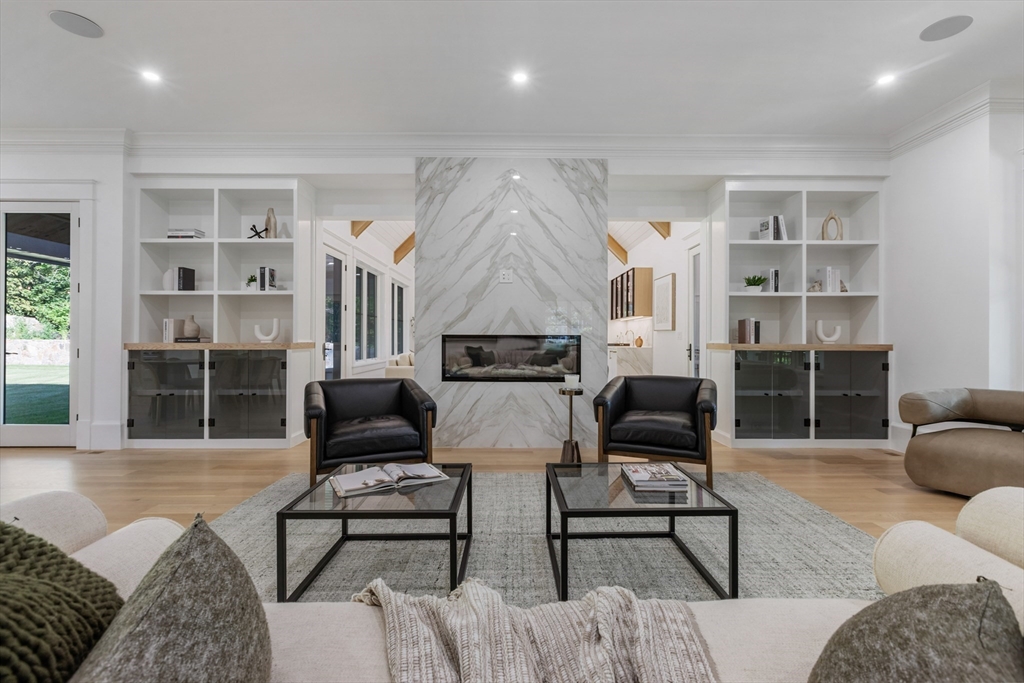 33 Royalston Road