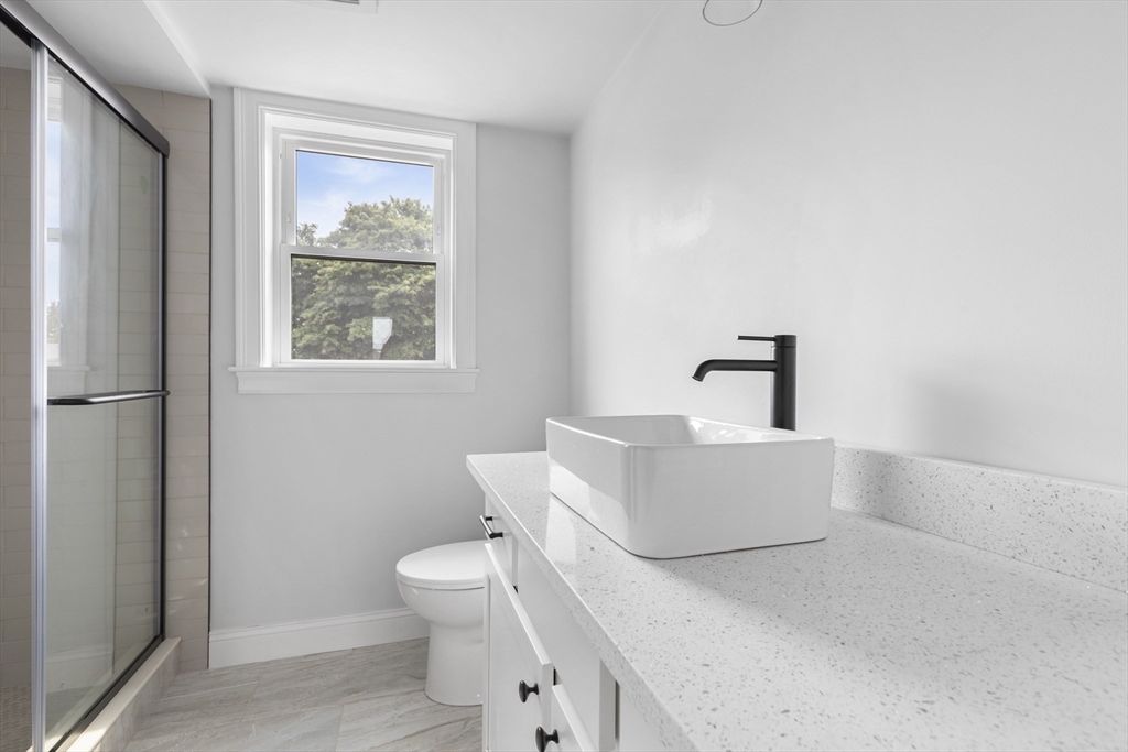 161 Sumner St # 4
