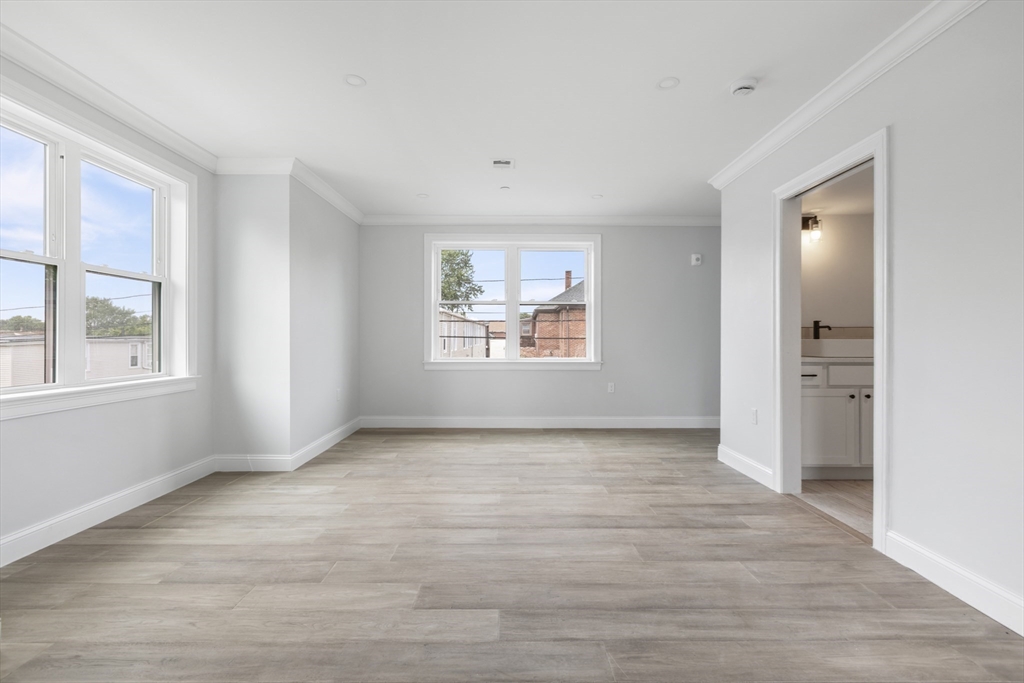 161 Sumner St # 4